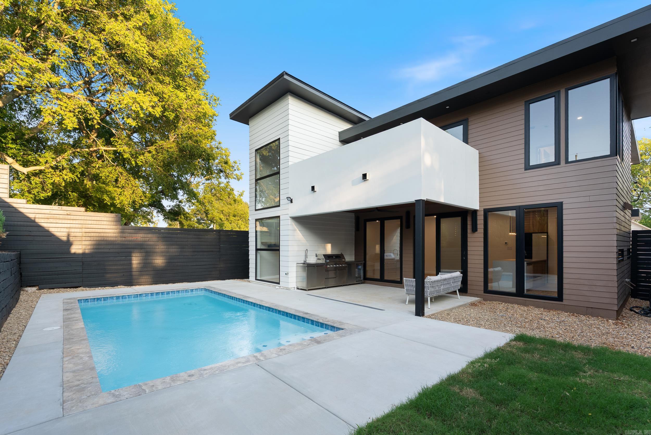 518 E 18th  Little Rock, AR