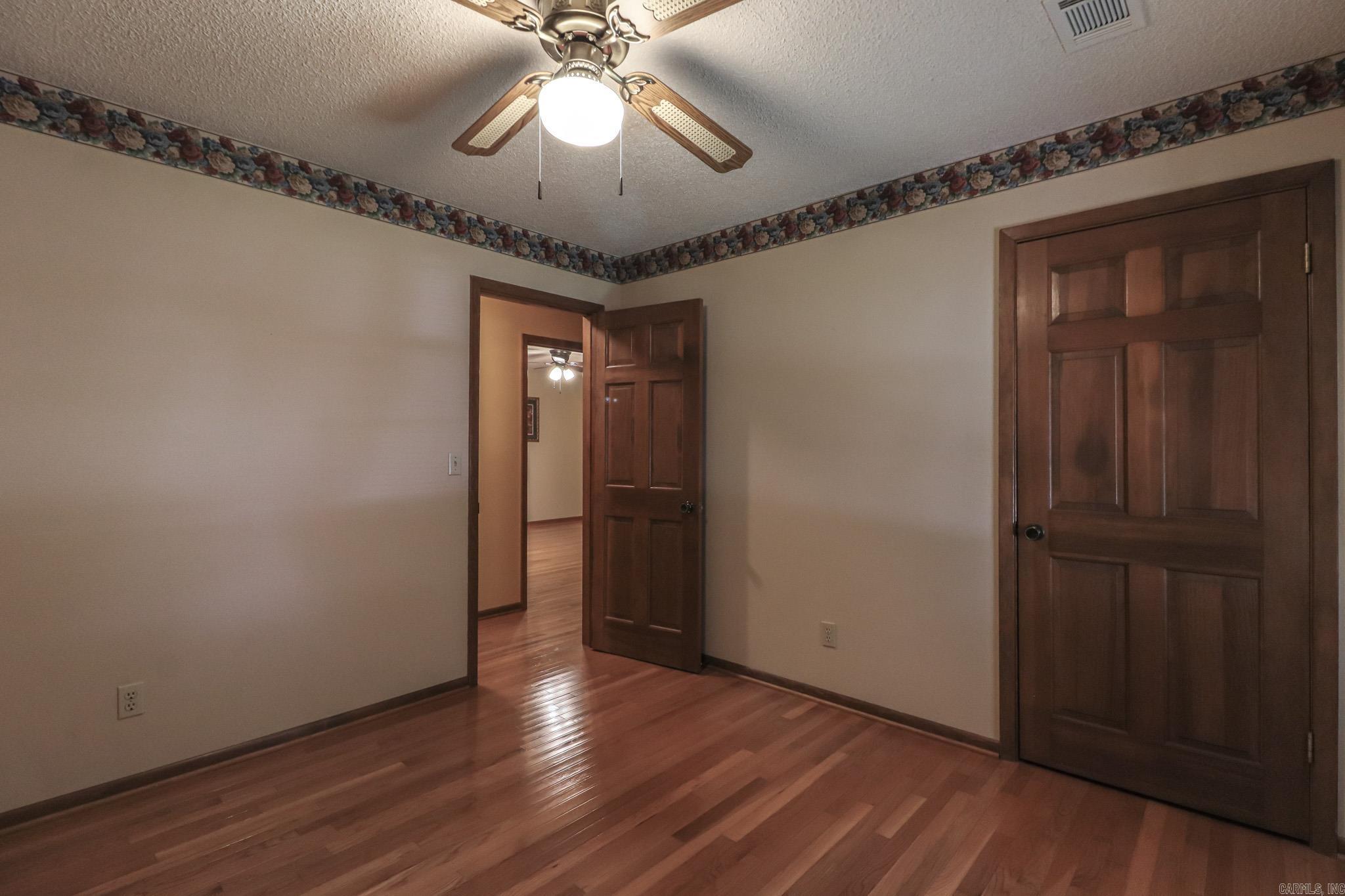 1101 oriole  Jonesboro, AR