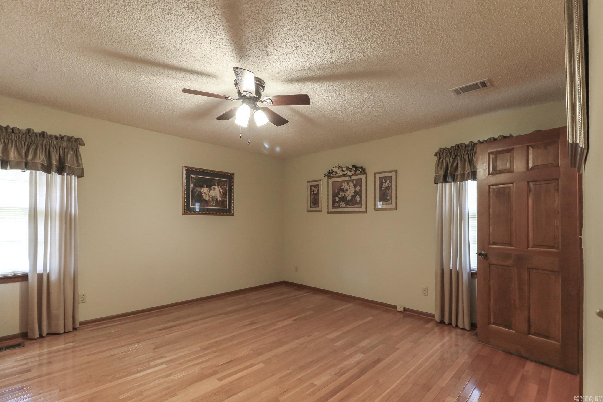 1101 oriole  Jonesboro, AR