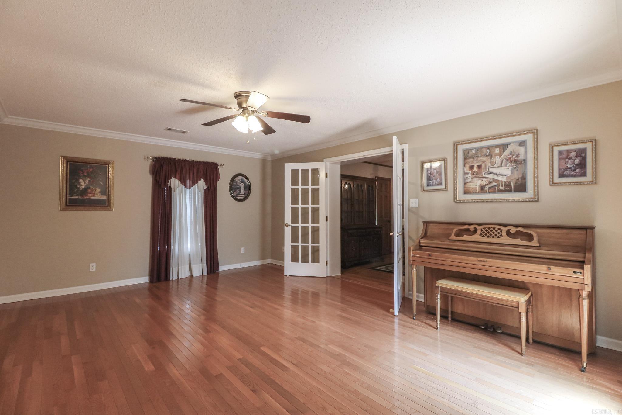 1101 oriole  Jonesboro, AR