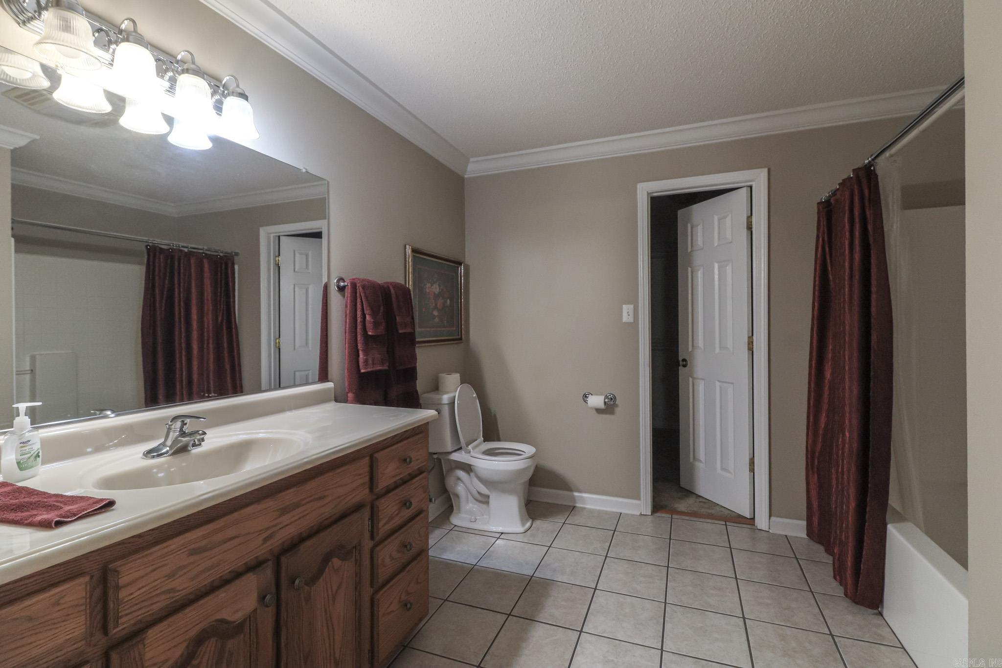 1101 oriole  Jonesboro, AR