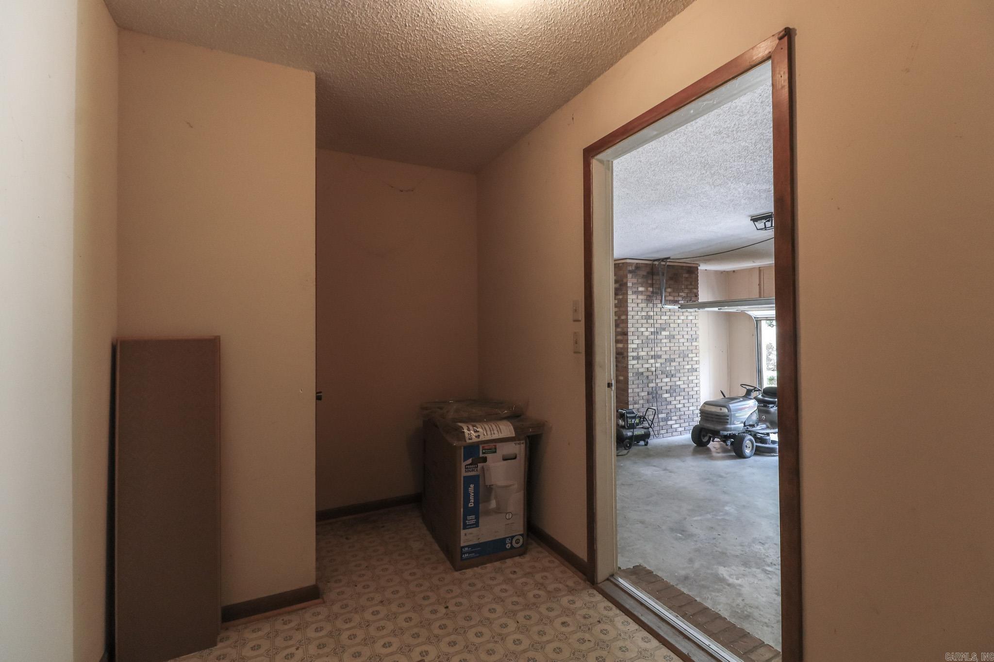 1101 oriole  Jonesboro, AR