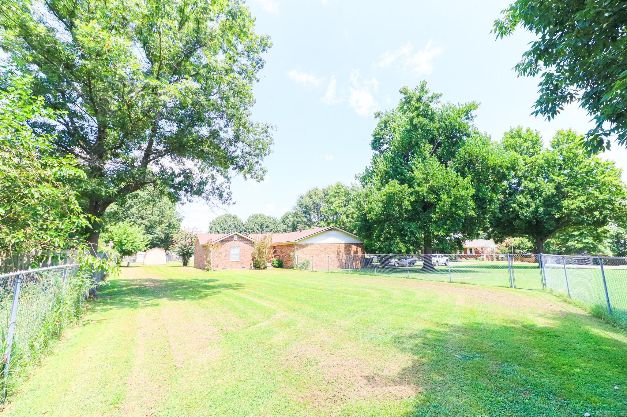 1101 oriole  Jonesboro, AR