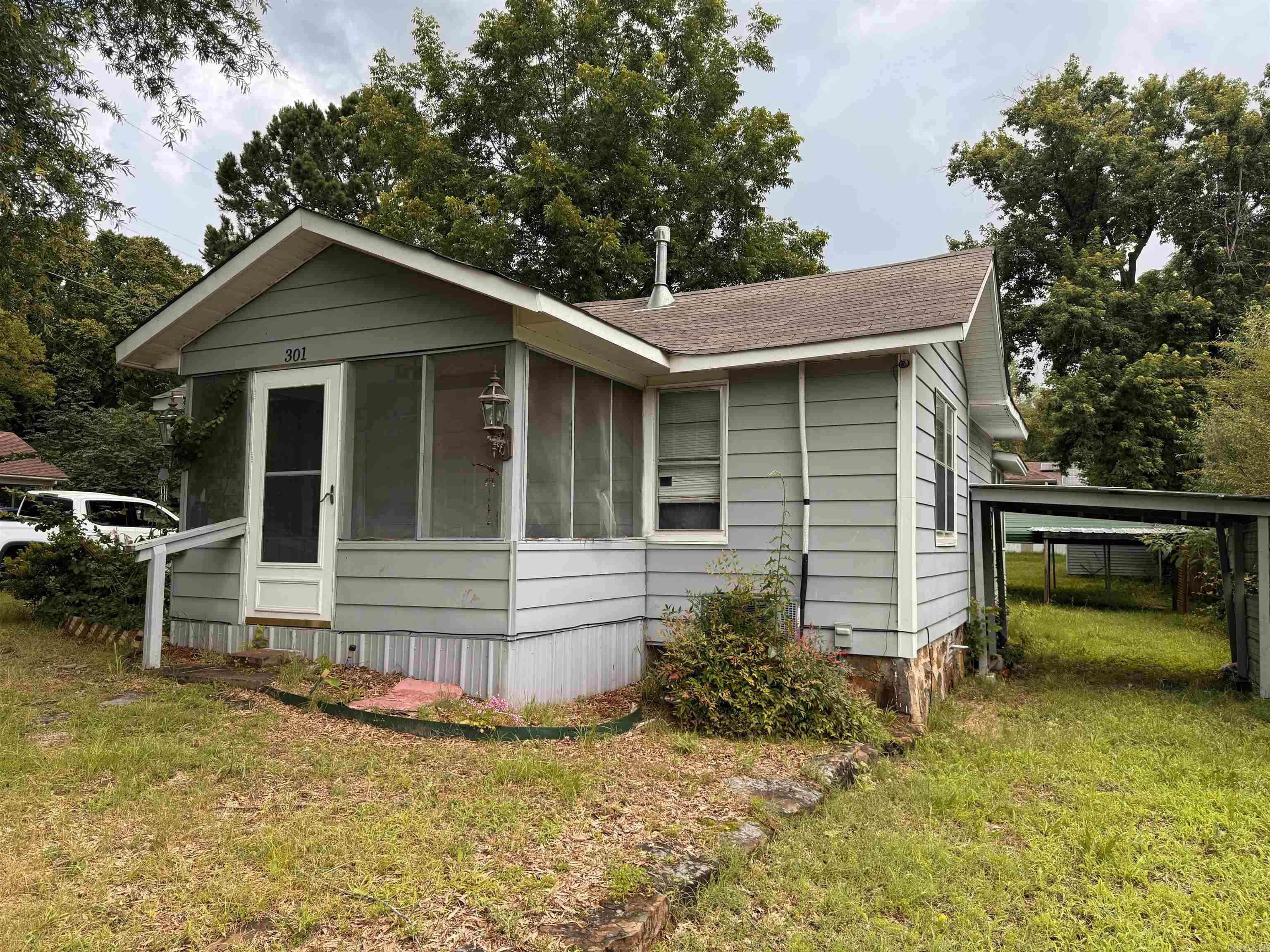 301 E Church  Plummerville, AR