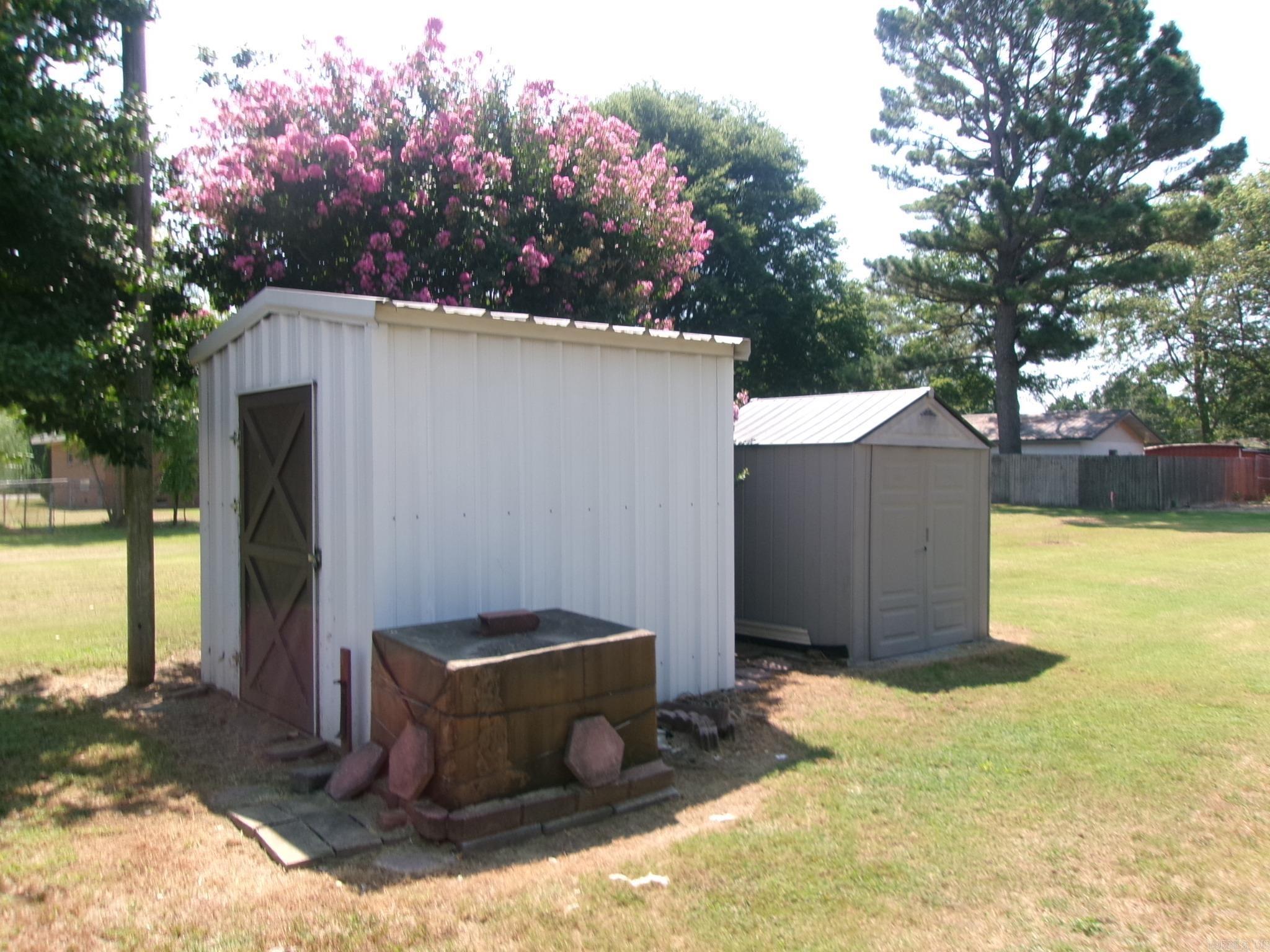 305 Hogan Ave  Monette, AR