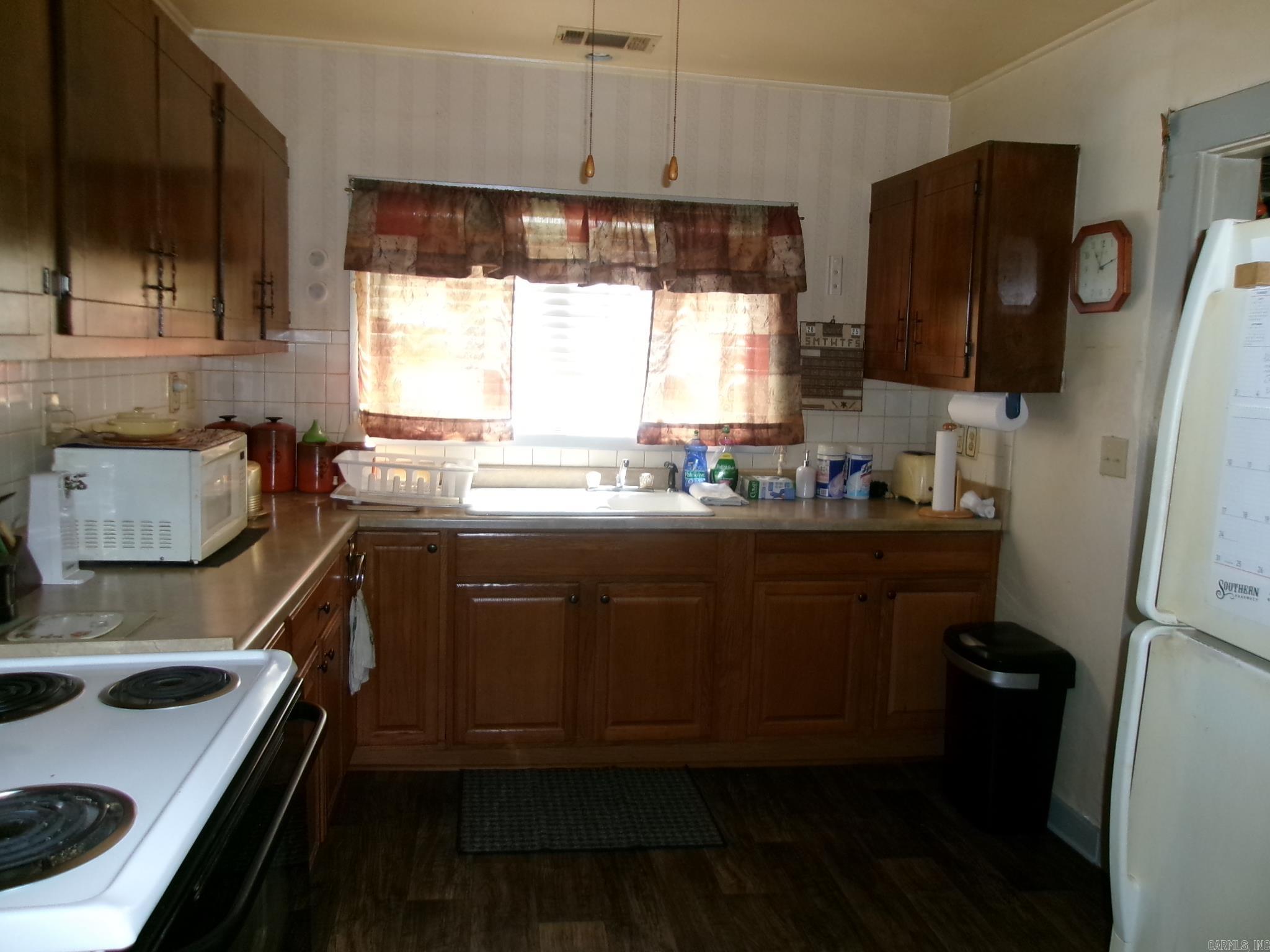 305 Hogan Ave  Monette, AR