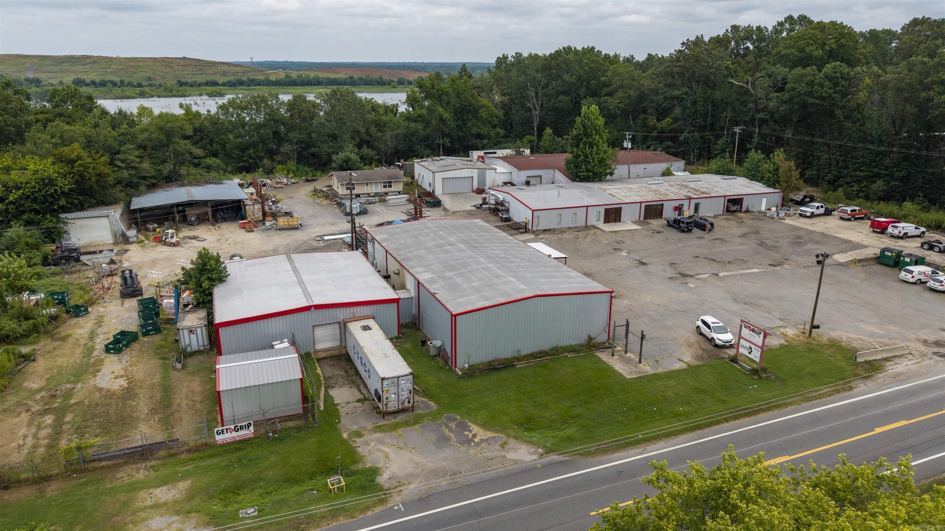 8711/8713 Highway 161  North Little Rock, AR