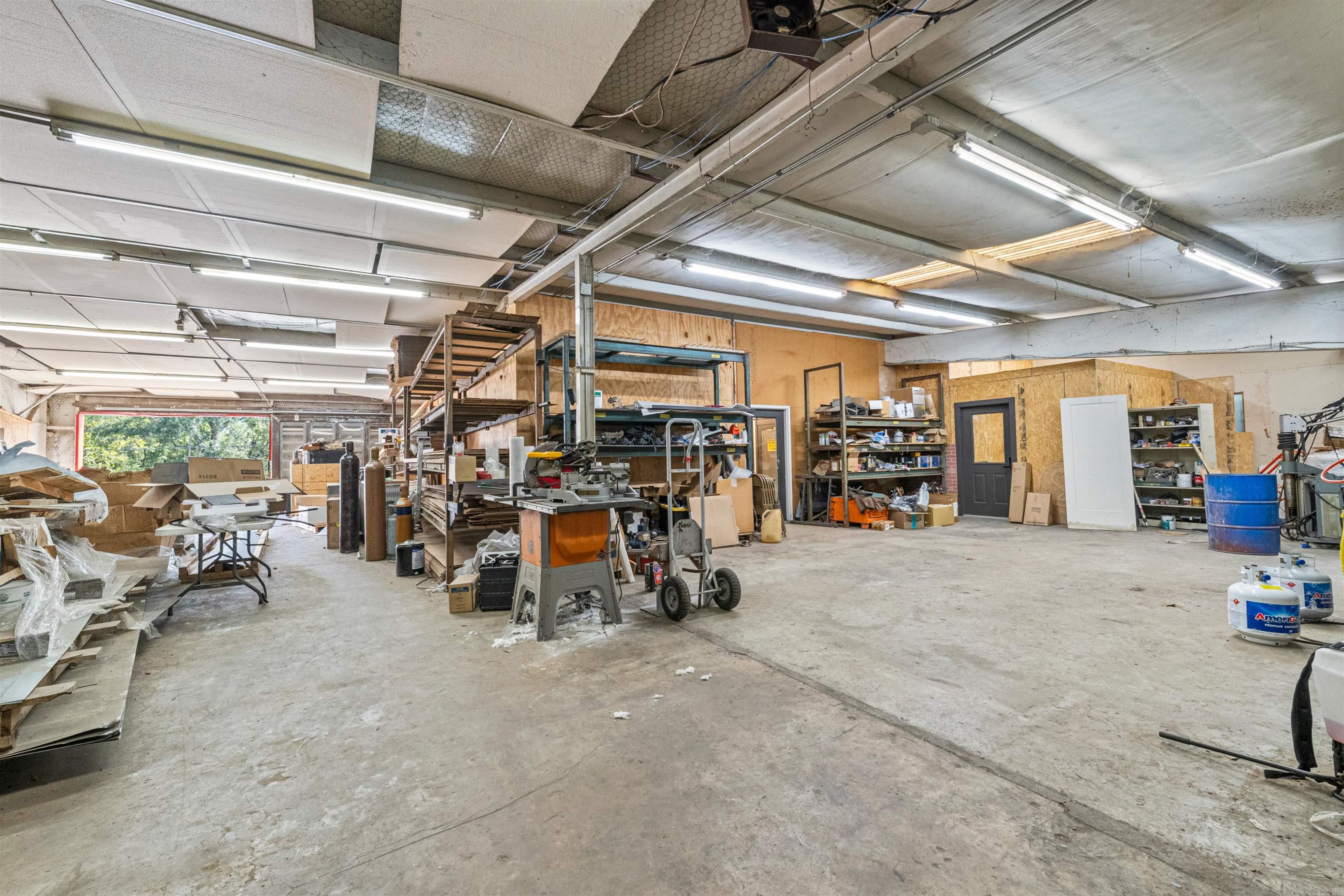 8711/8713 Highway 161  North Little Rock, AR