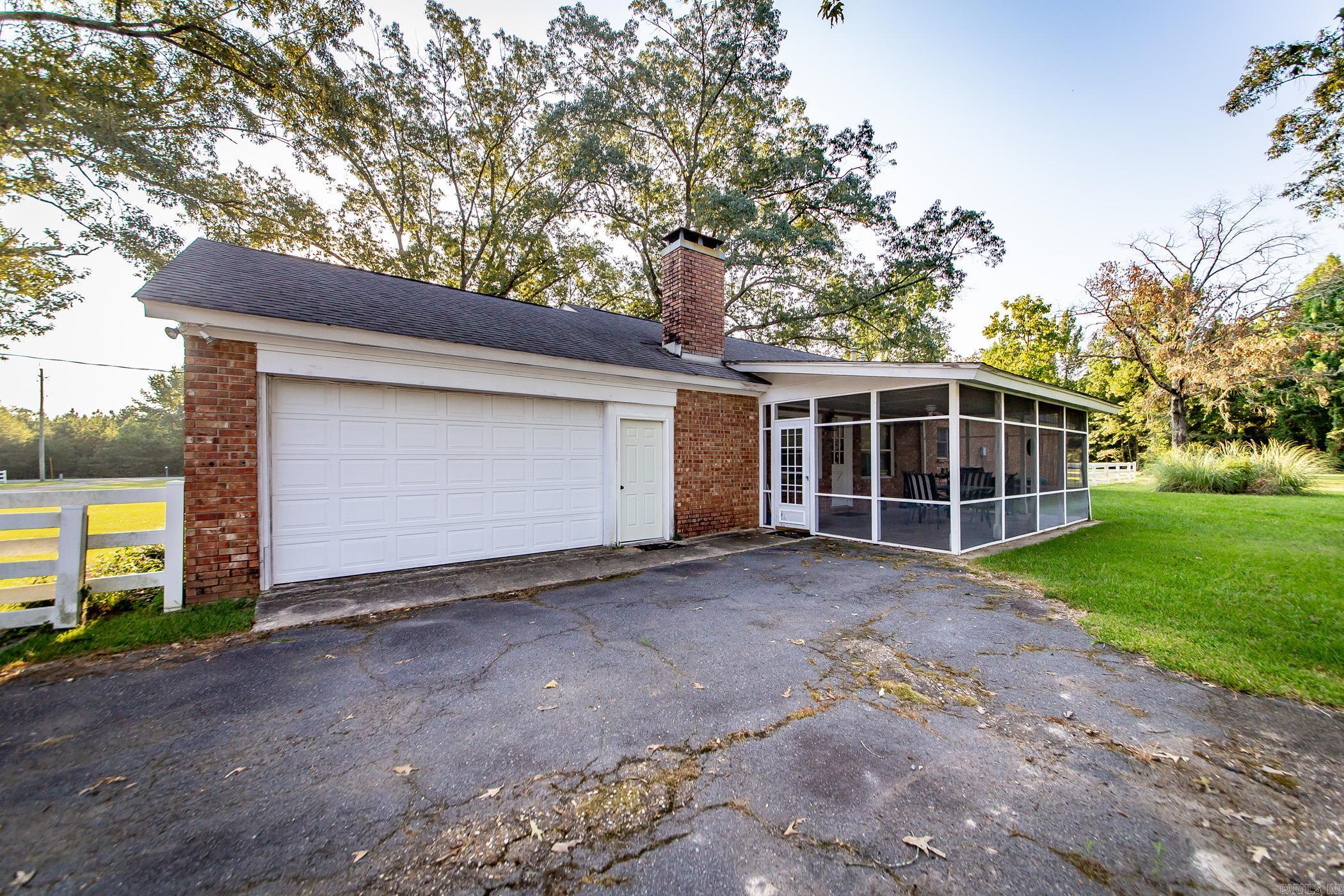 3707 Mount Carmel Rd  Bryant, AR