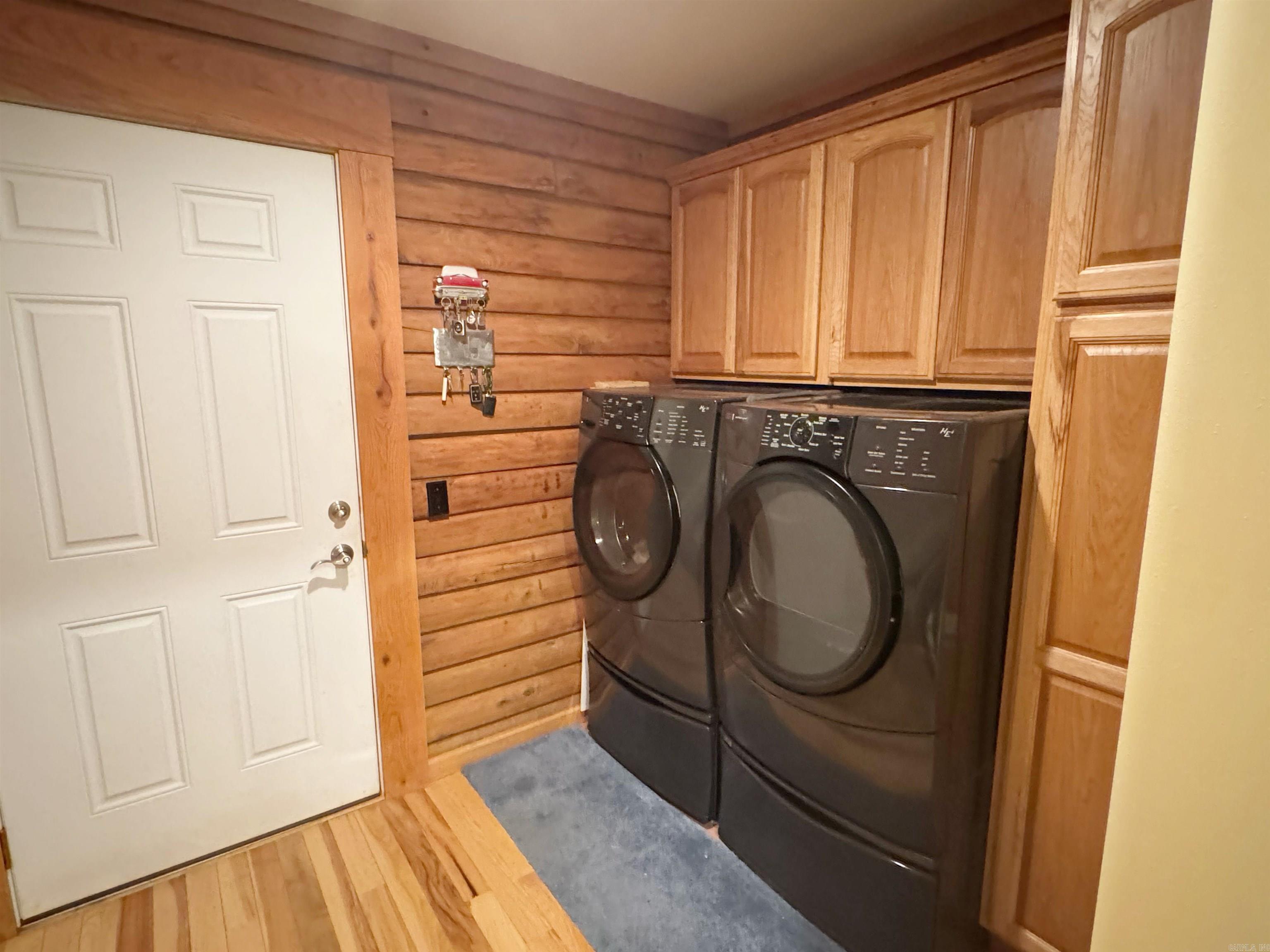 4003 Sunny Fox Rd Mountain View, AR 72560