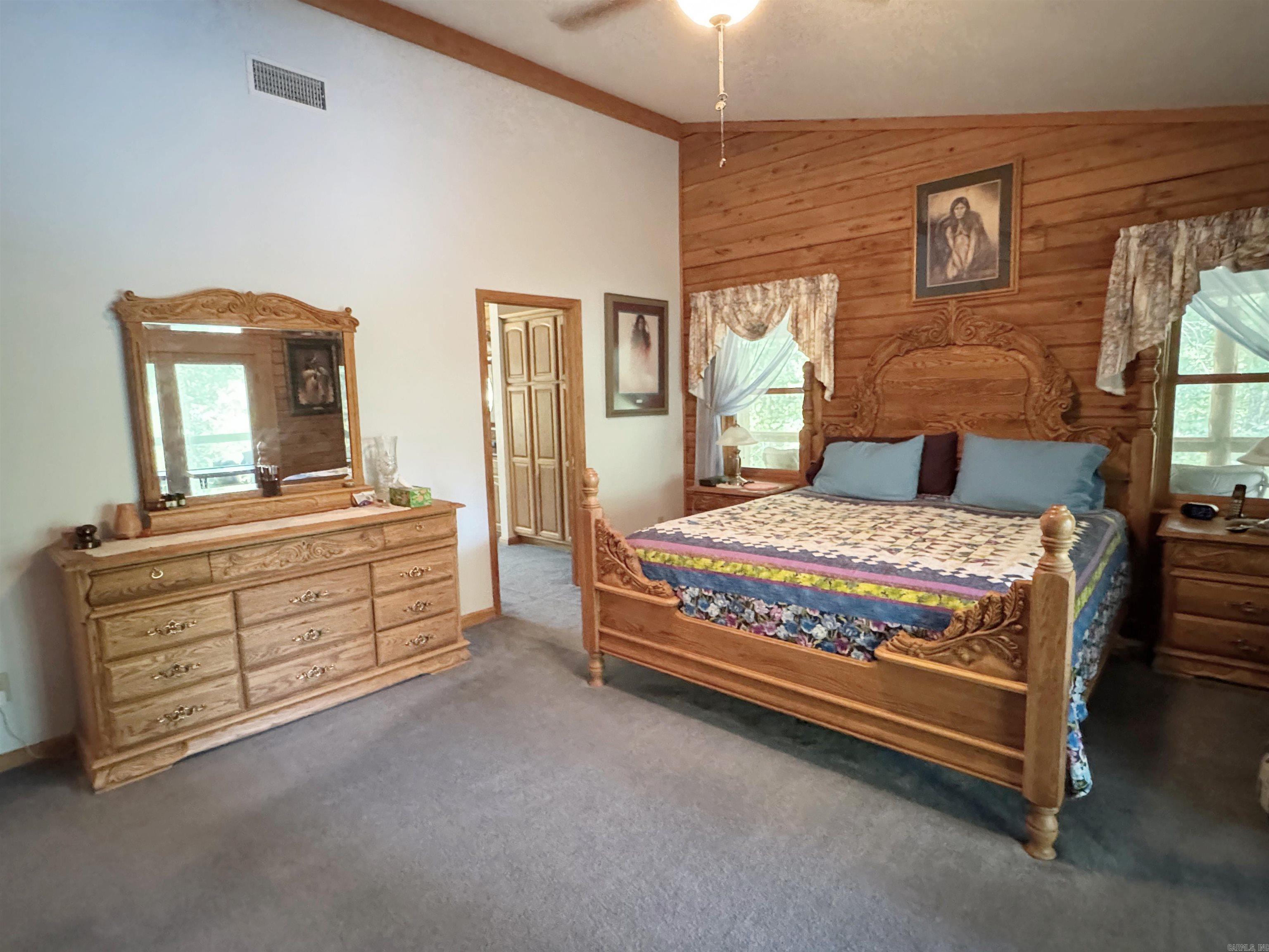 4003 Sunny Fox Rd Mountain View, AR 72560