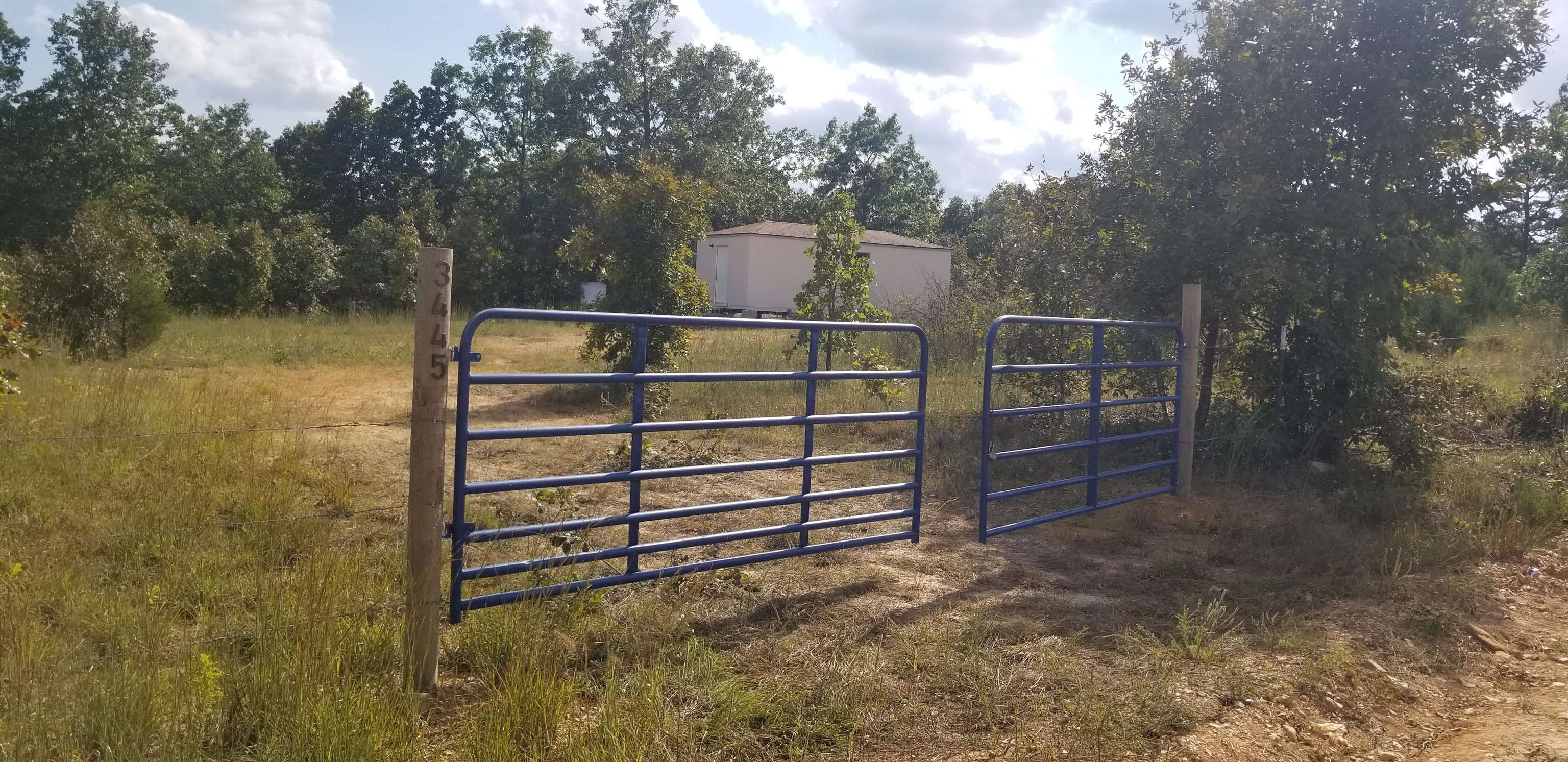 3445 Magnolia  Salem, AR