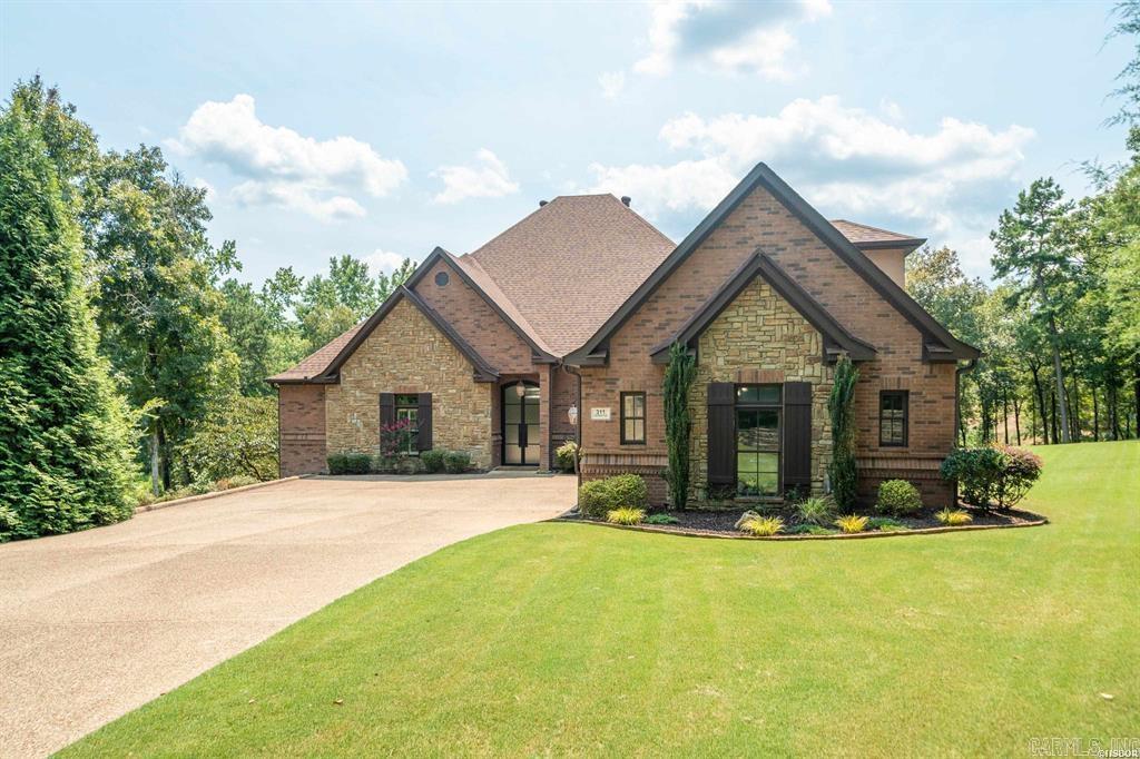 311 Oak Shores  Hot Springs, AR