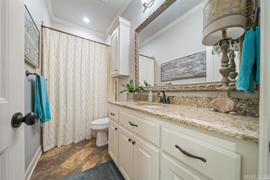 311 Oak Shores  Hot Springs, AR