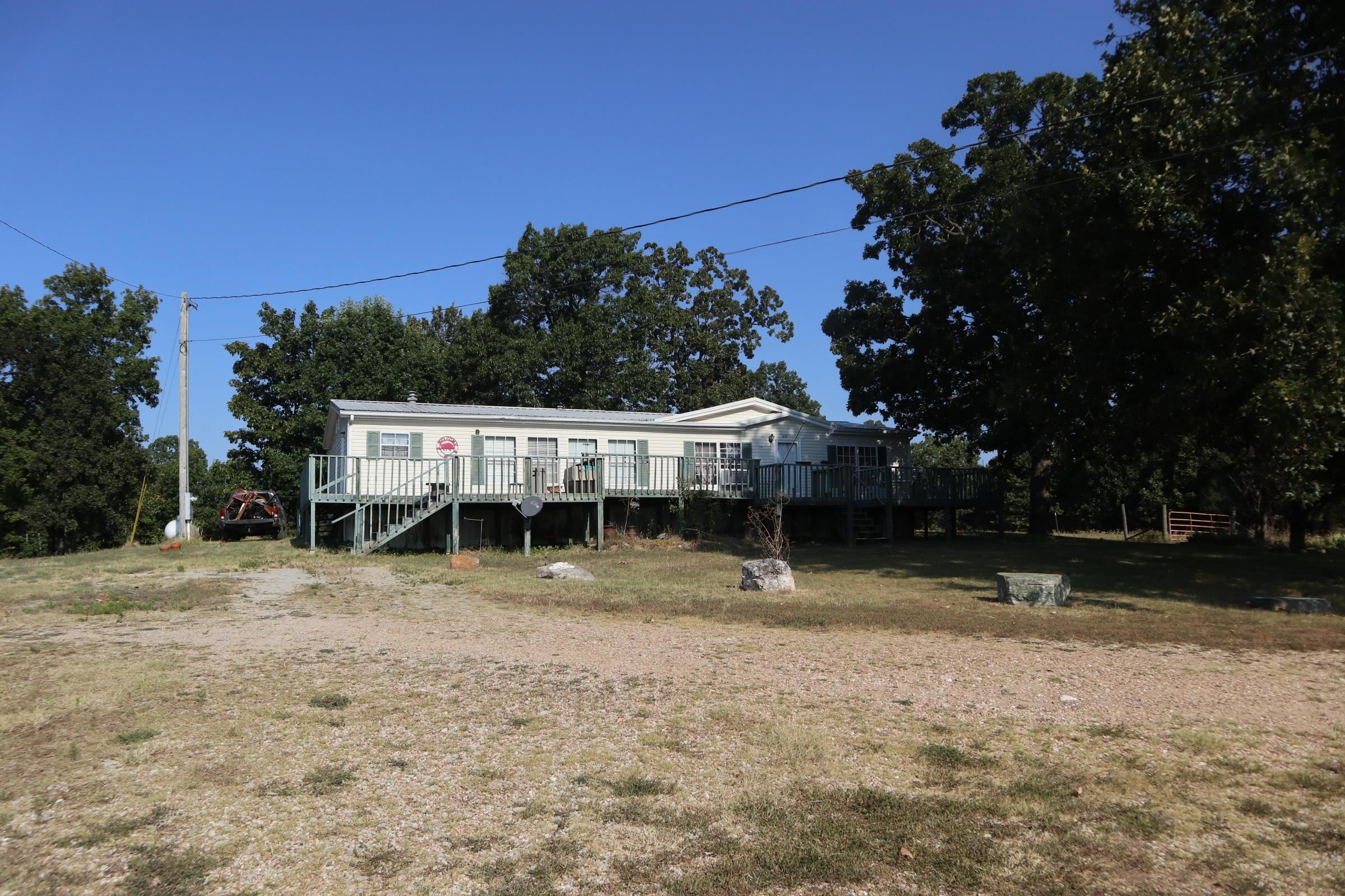 633 Hwy 289 S  Salem, AR