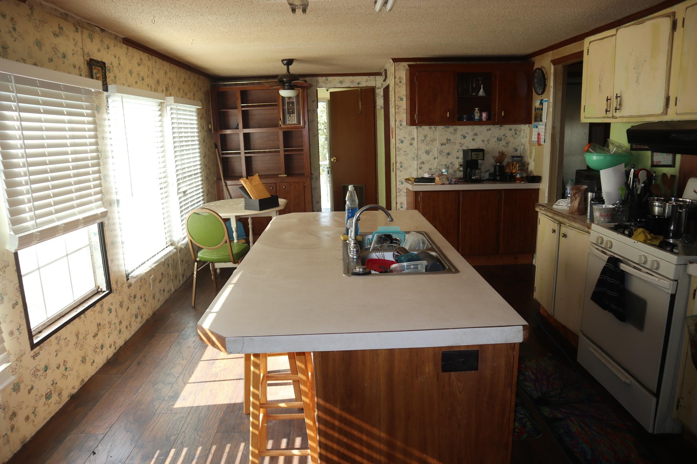 633 Hwy 289 S  Salem, AR