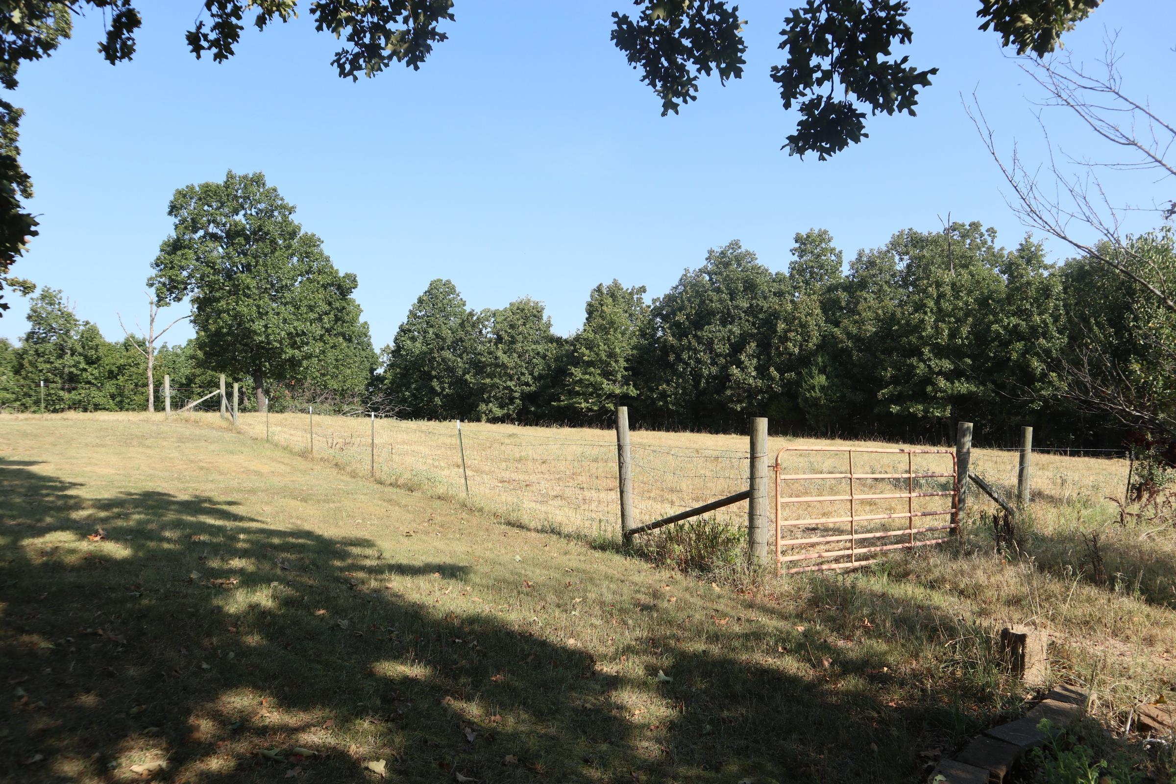 633 Hwy 289 S  Salem, AR