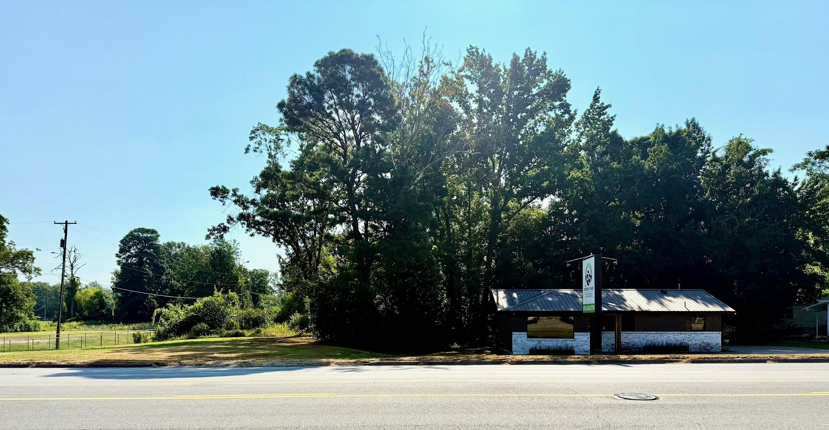 2201 S Olive  Pine Bluff, AR