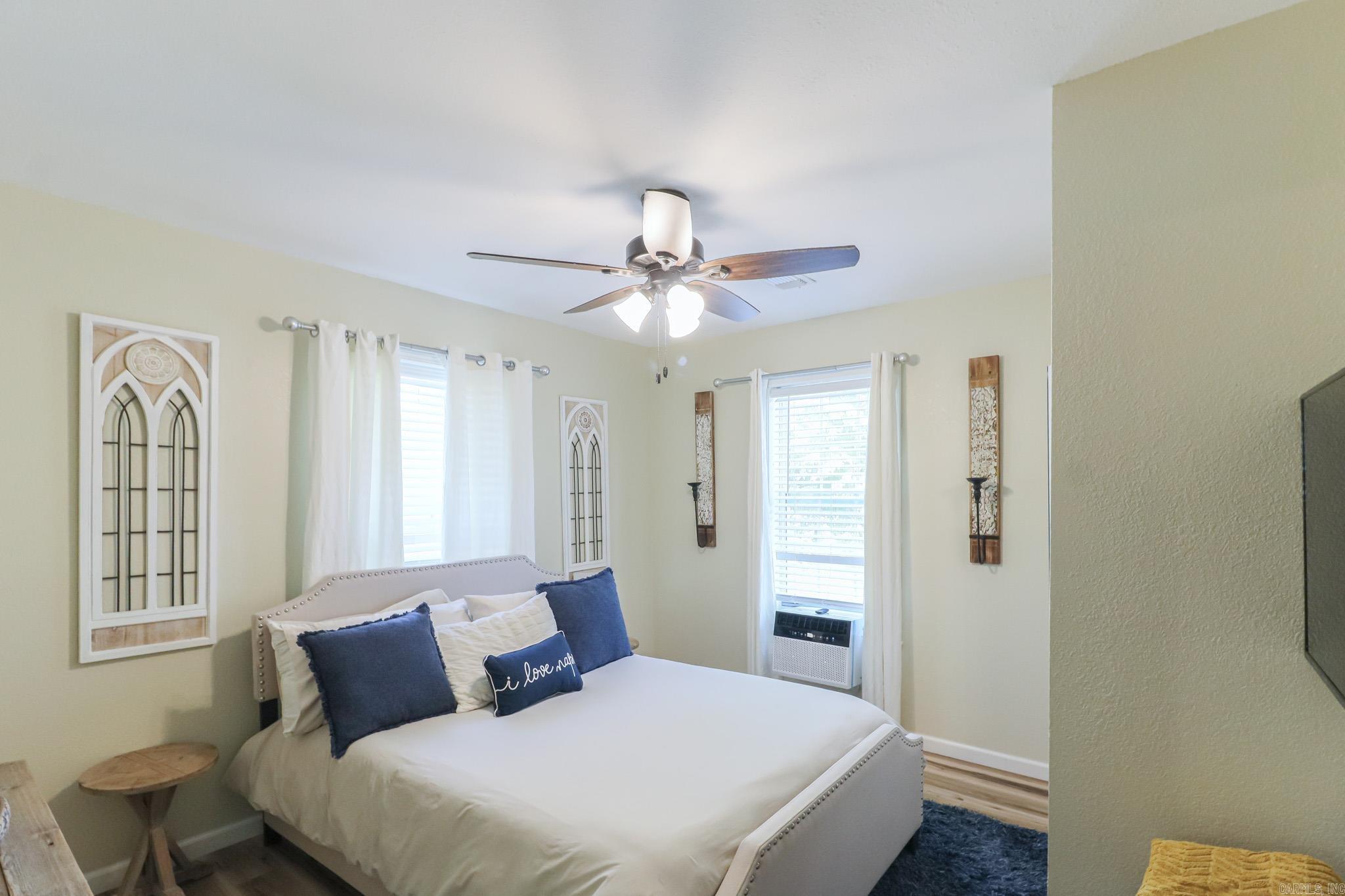 19 E valley dr  Hardy, AR