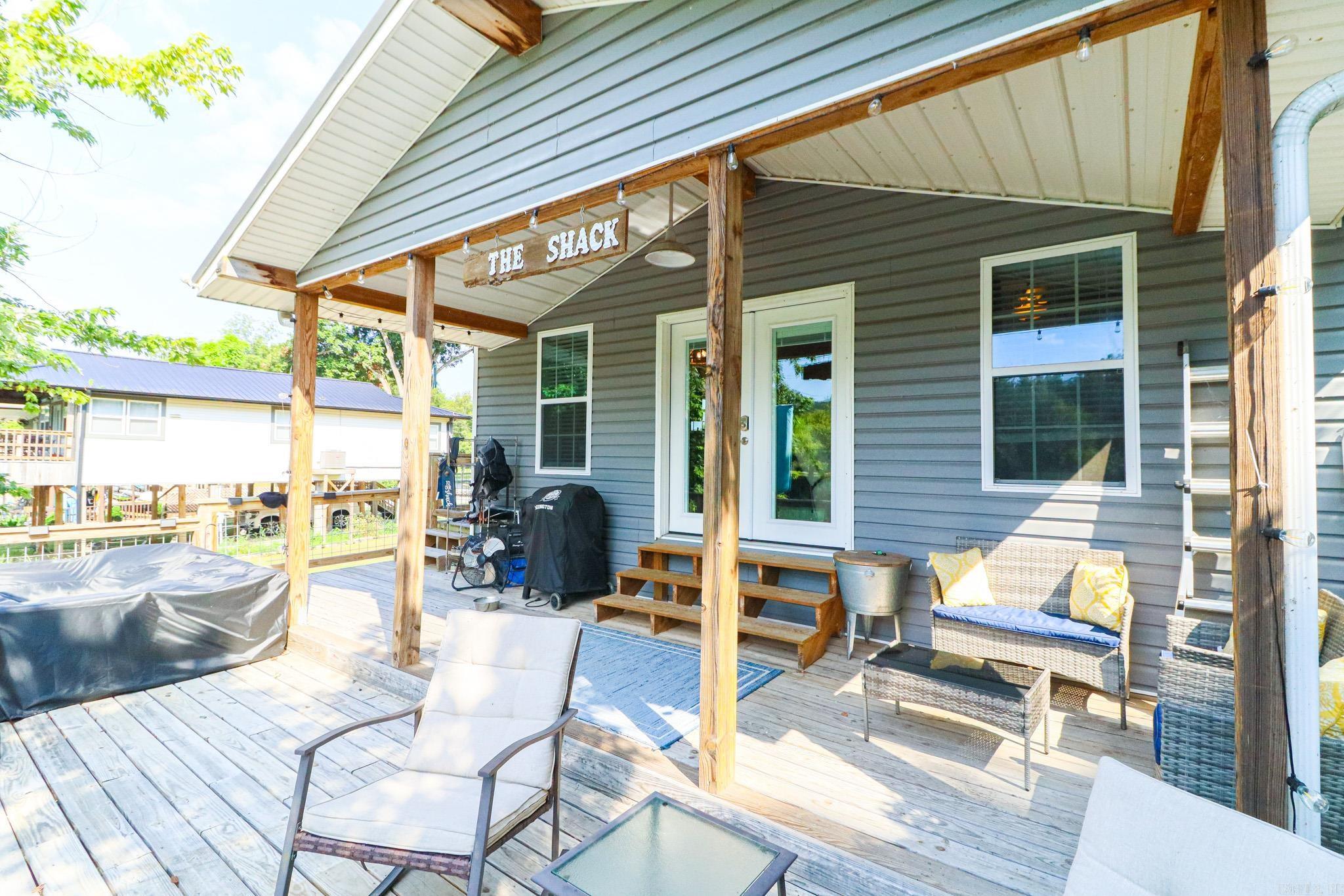 19 E valley dr  Hardy, AR