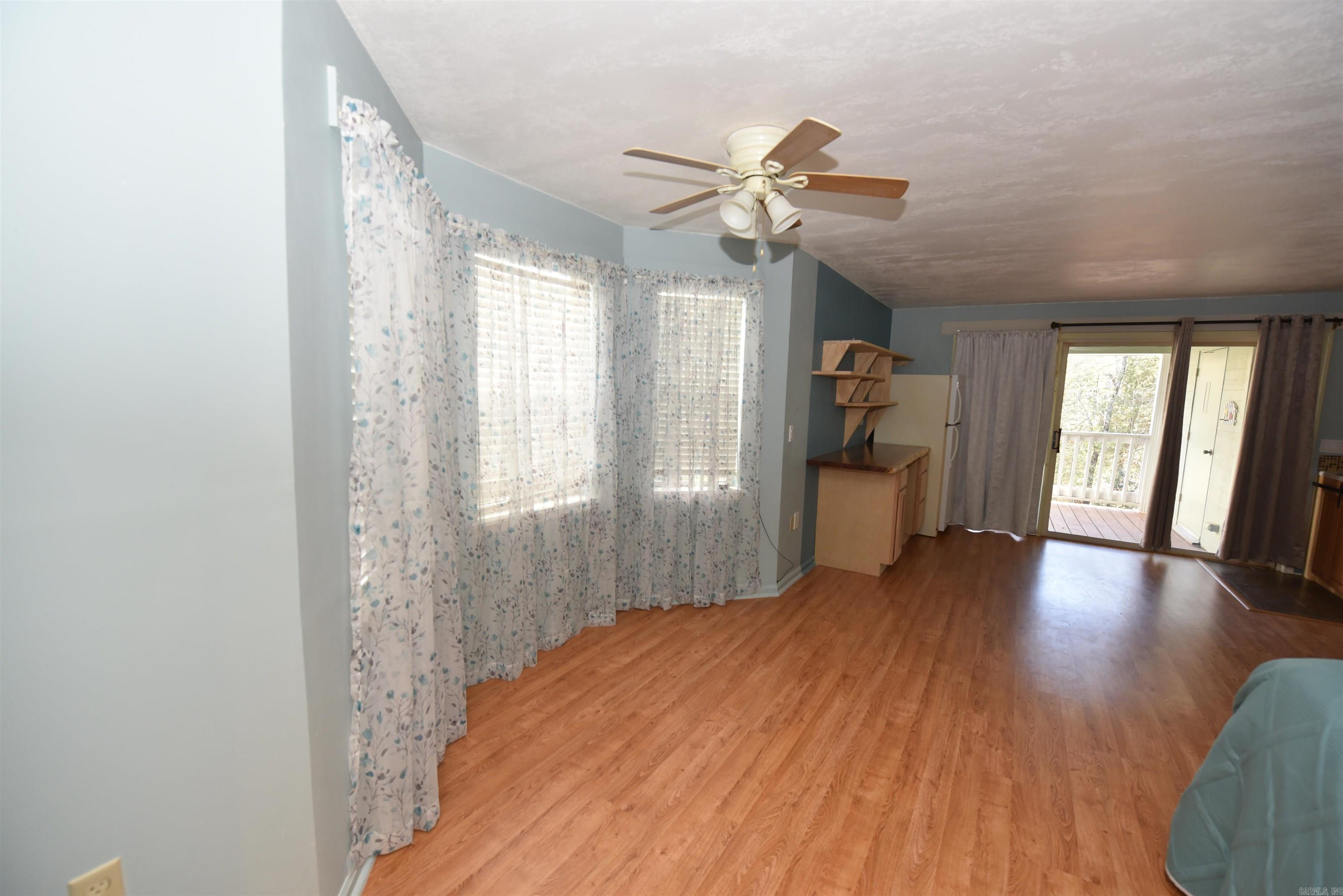 3025 Summerhill  Fairfield Bay, AR