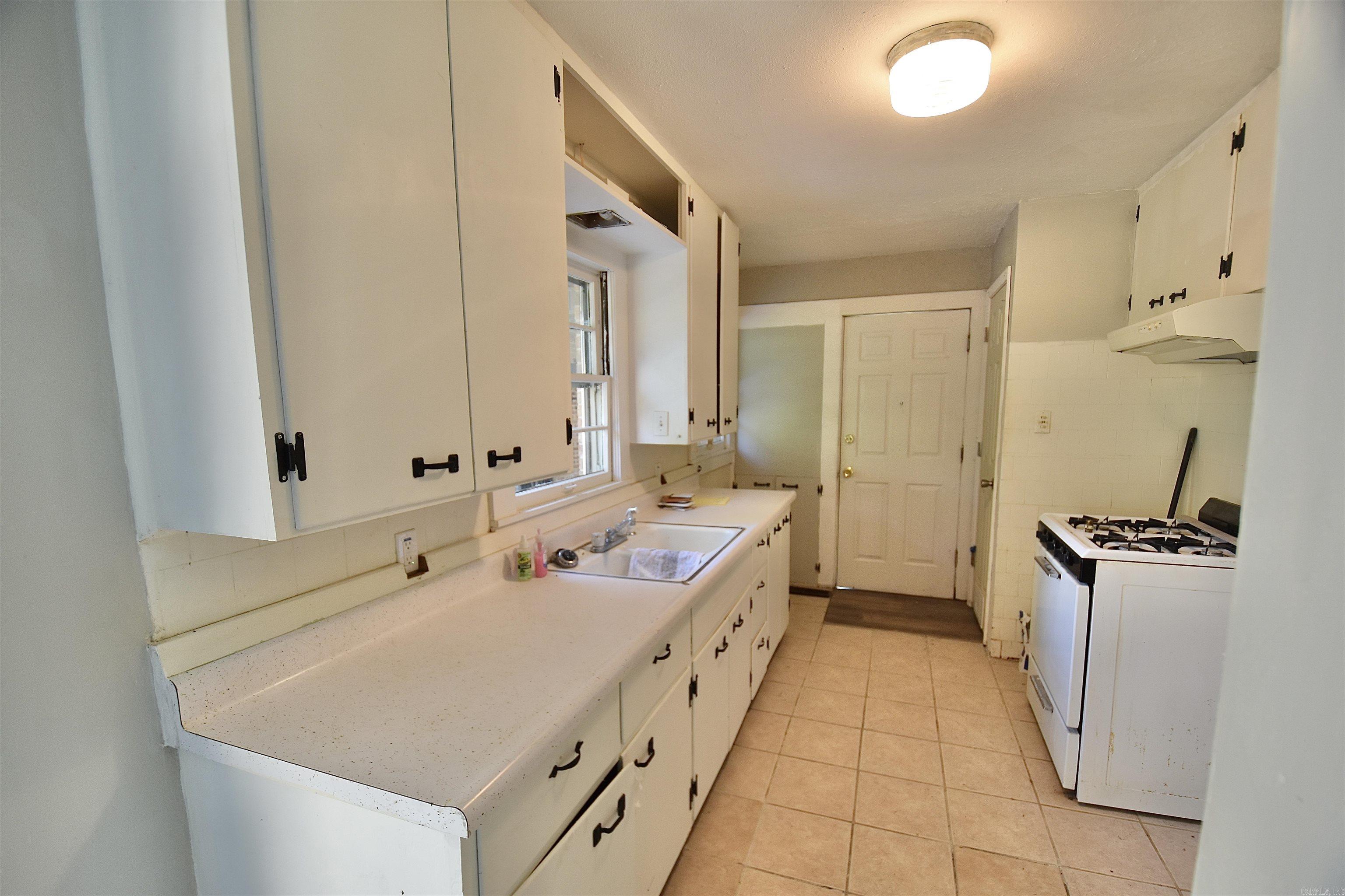 719 E Mill  Malvern, AR