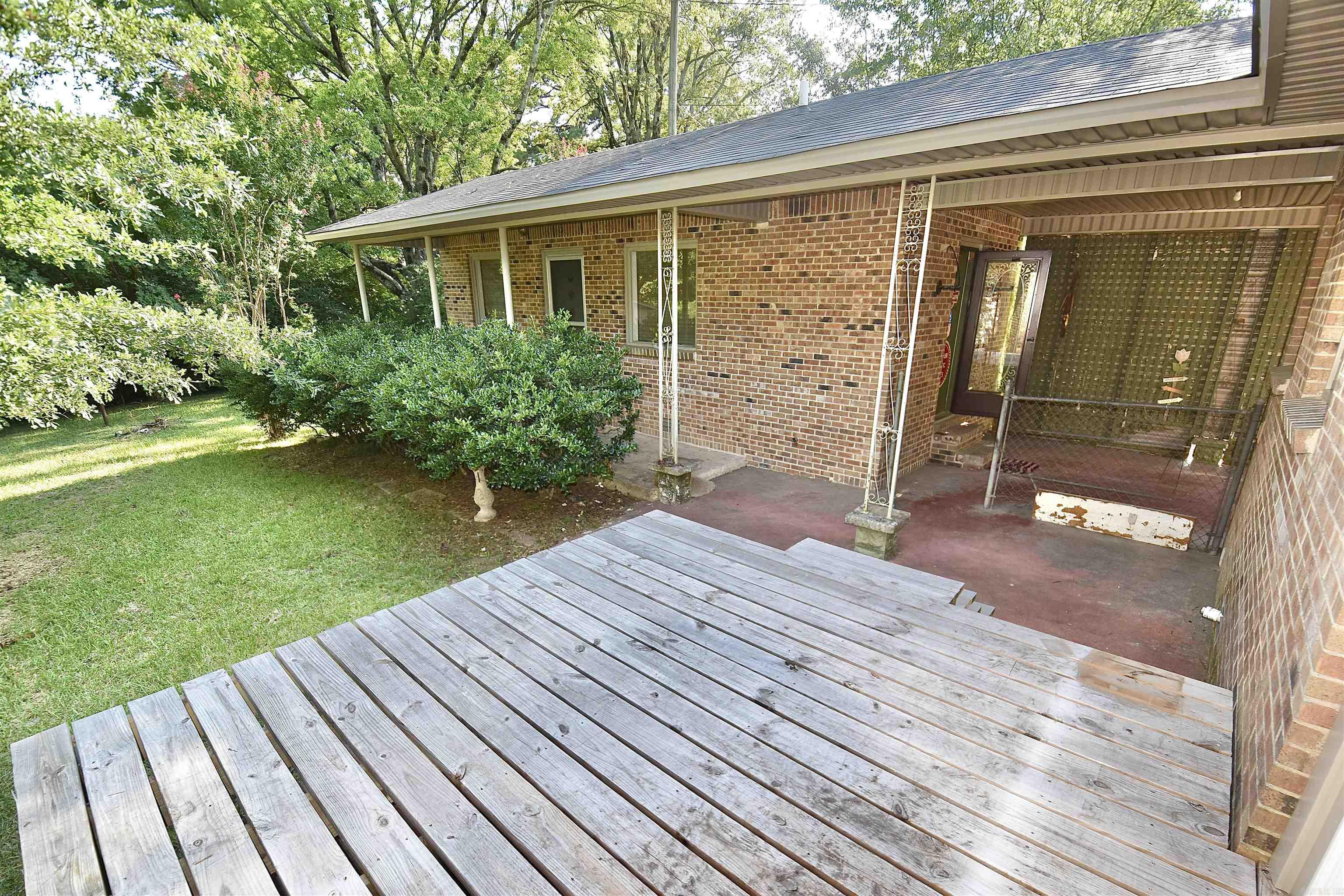 719 E Mill  Malvern, AR