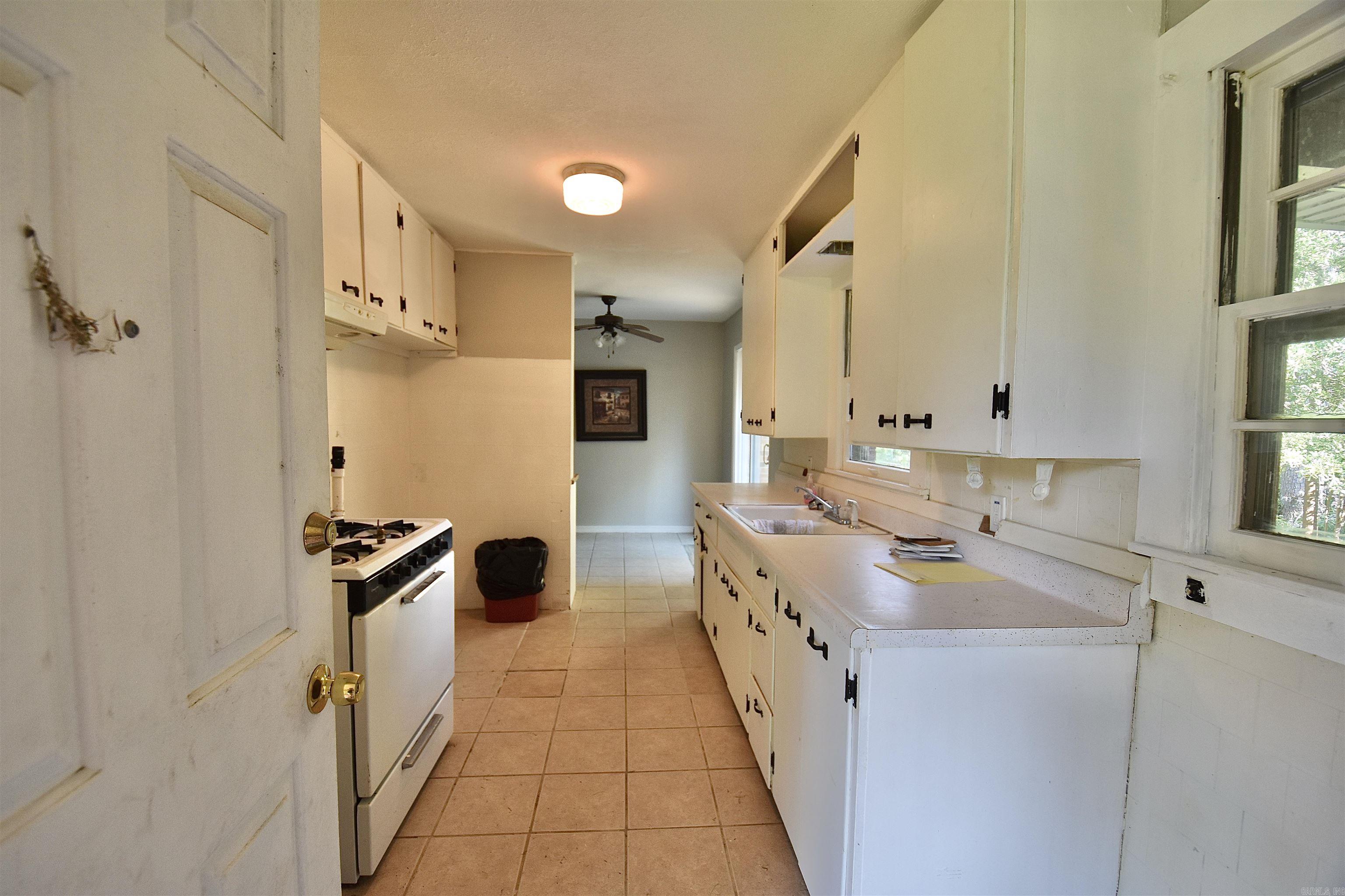 719 E Mill  Malvern, AR
