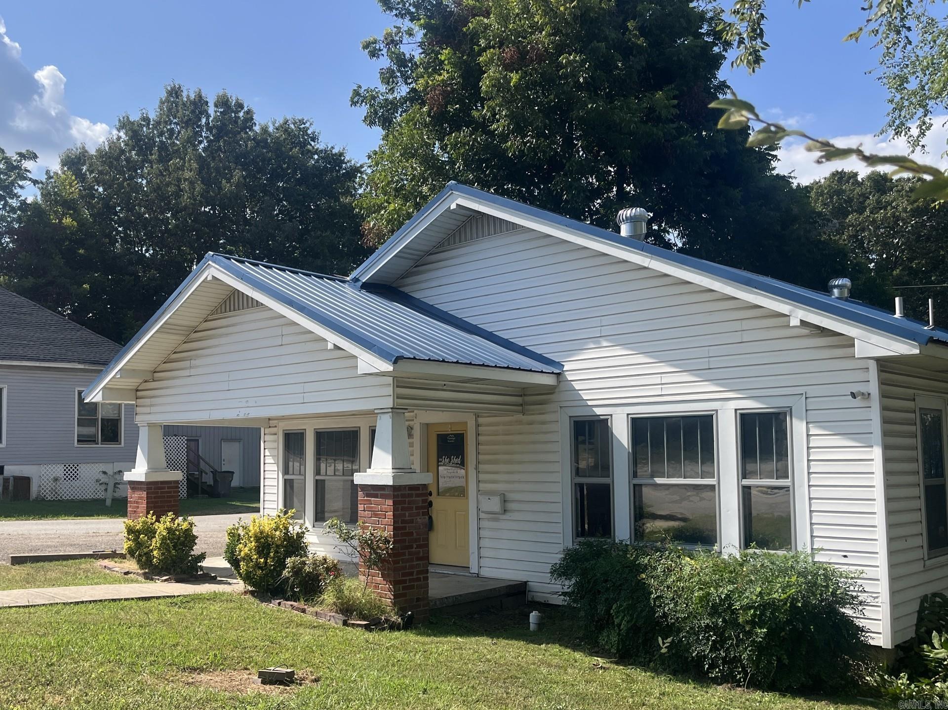 725 W Kingshighway  Paragould, AR