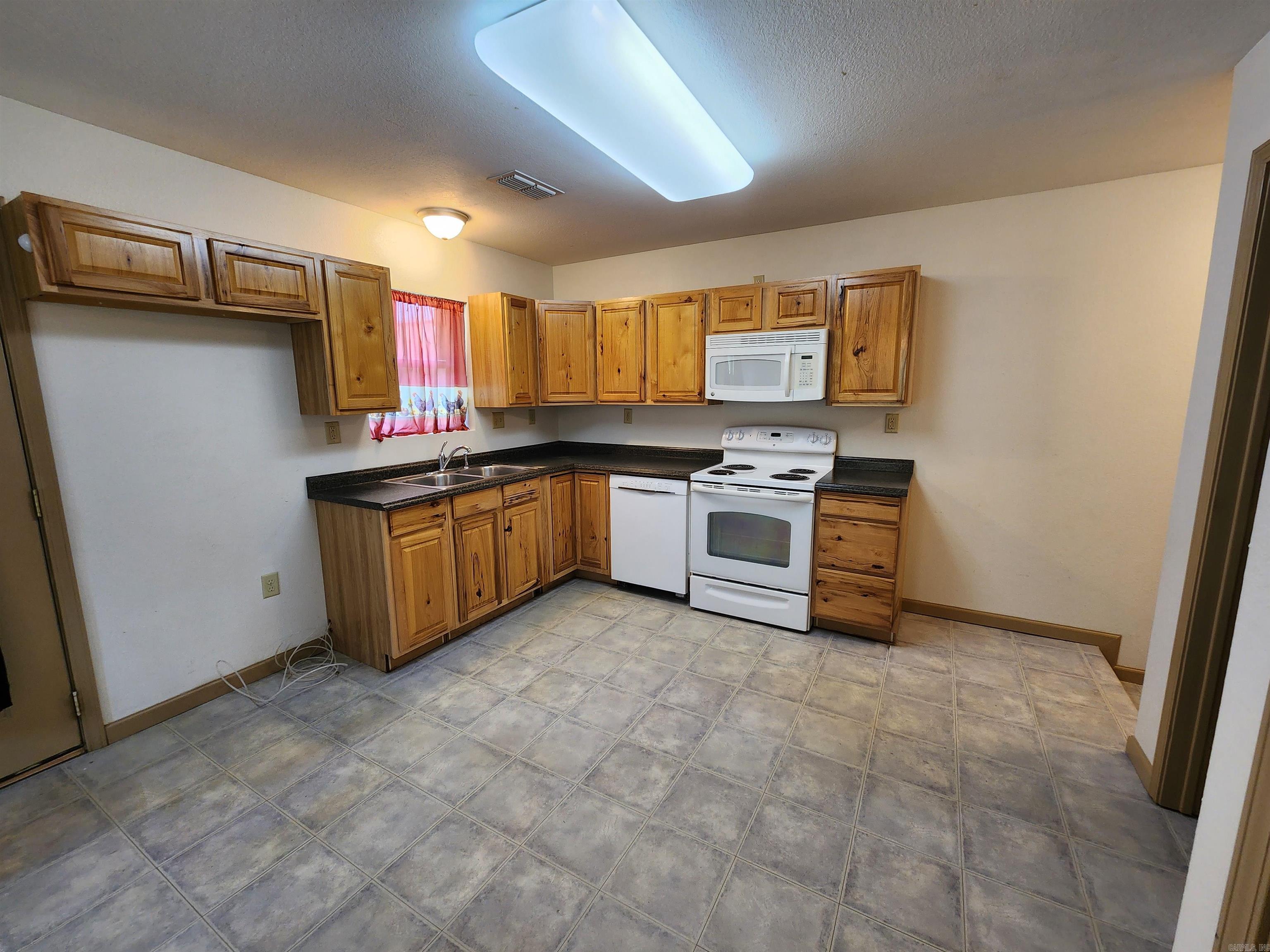 201 Church Ave Mena, AR 71953