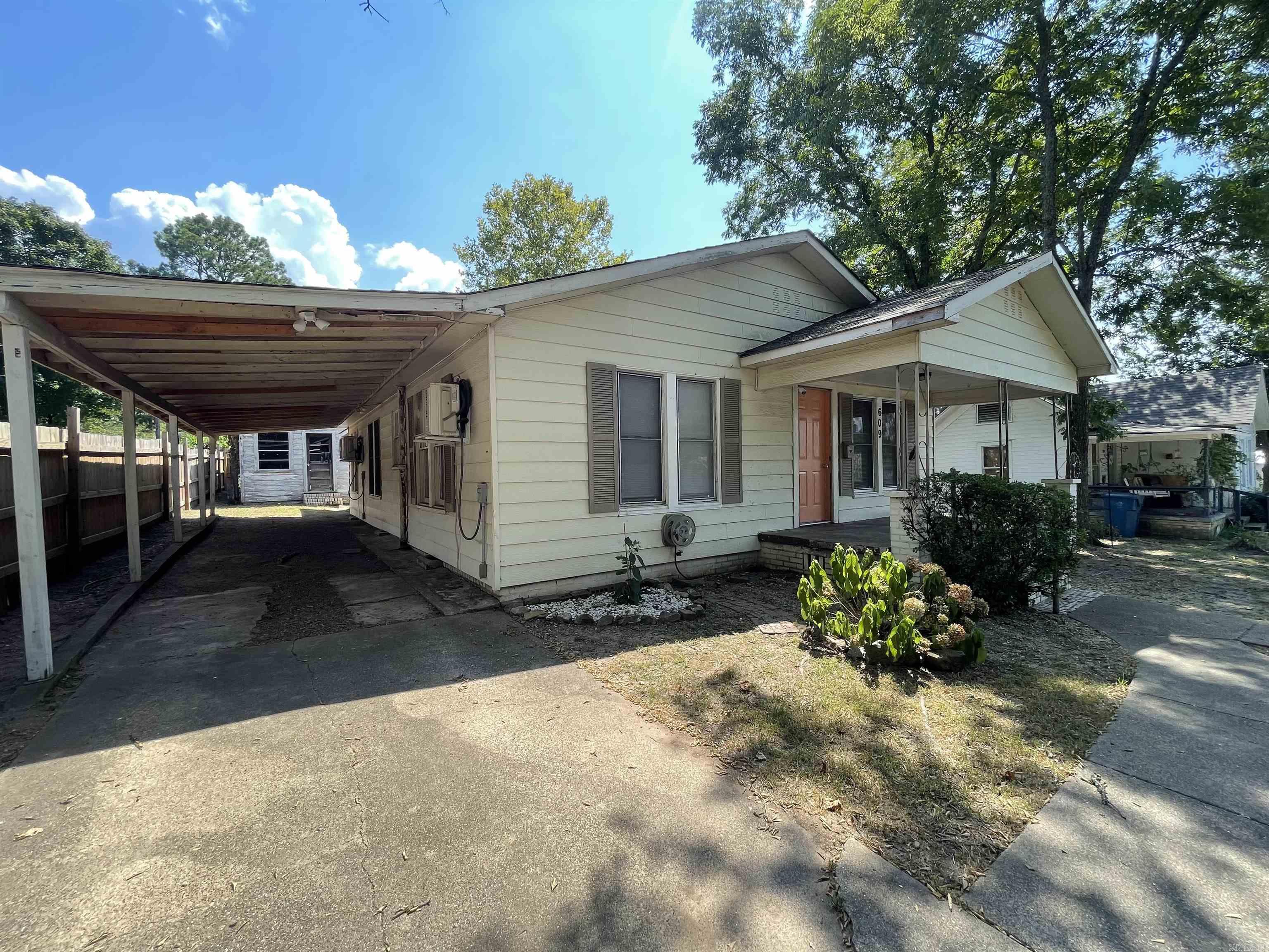 609 W Highland Ave  Malvern, AR