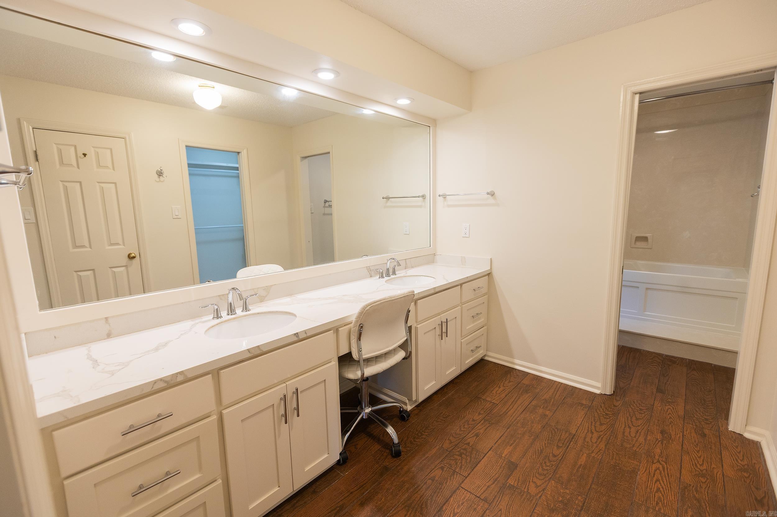 13517 Abinger  Little Rock, AR
