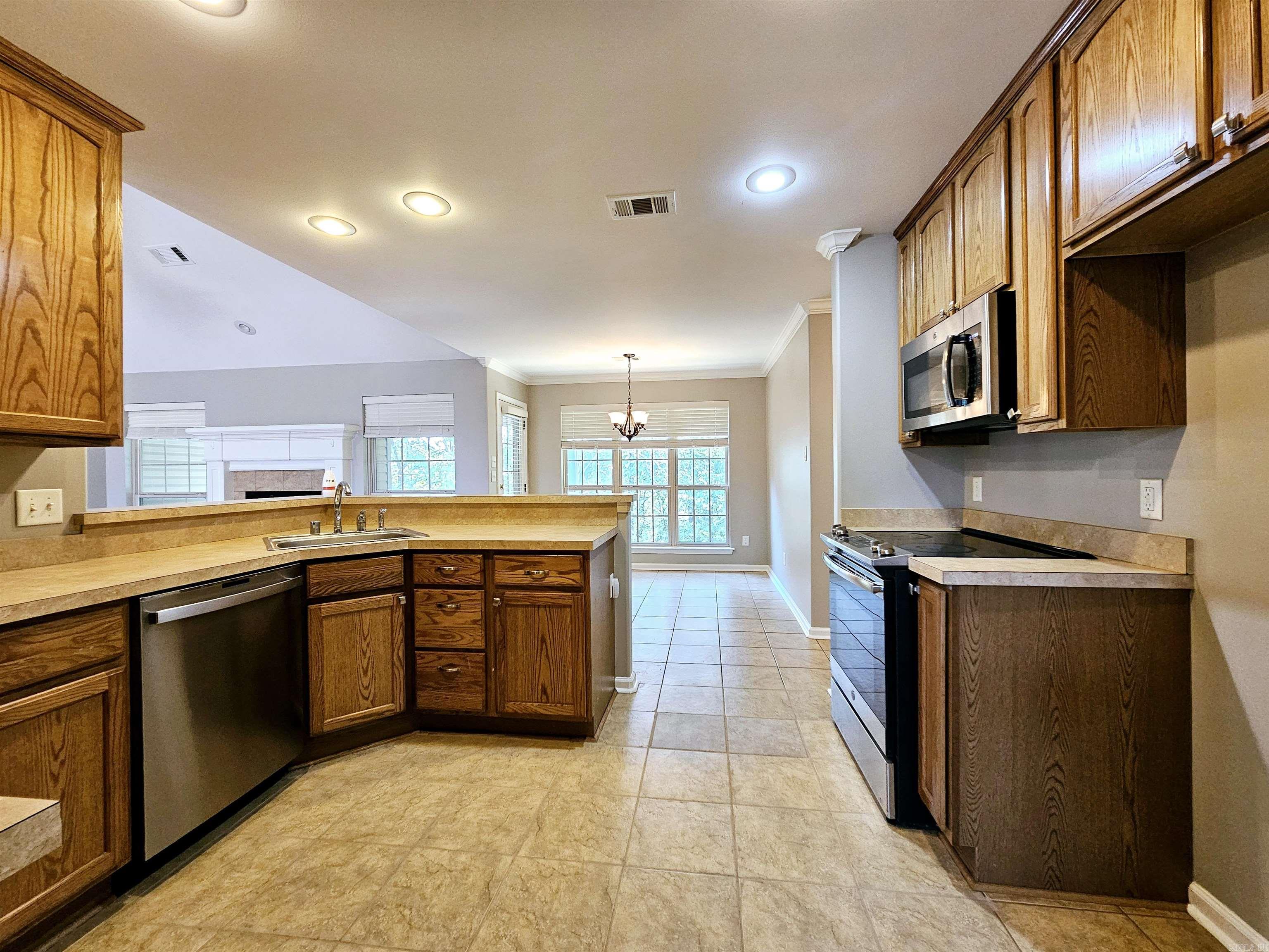 1014 Skyline  Alexander, AR