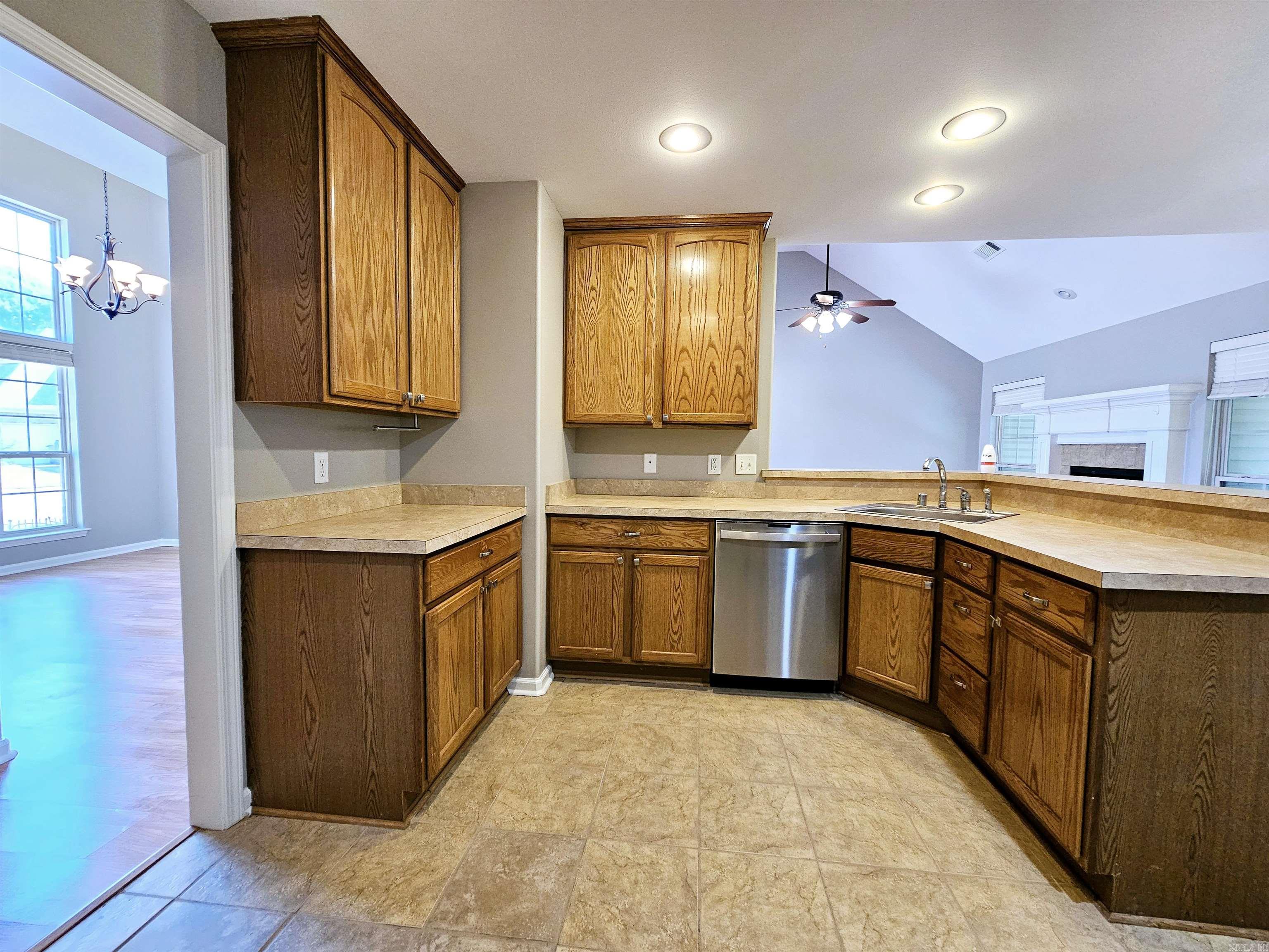 1014 Skyline  Alexander, AR
