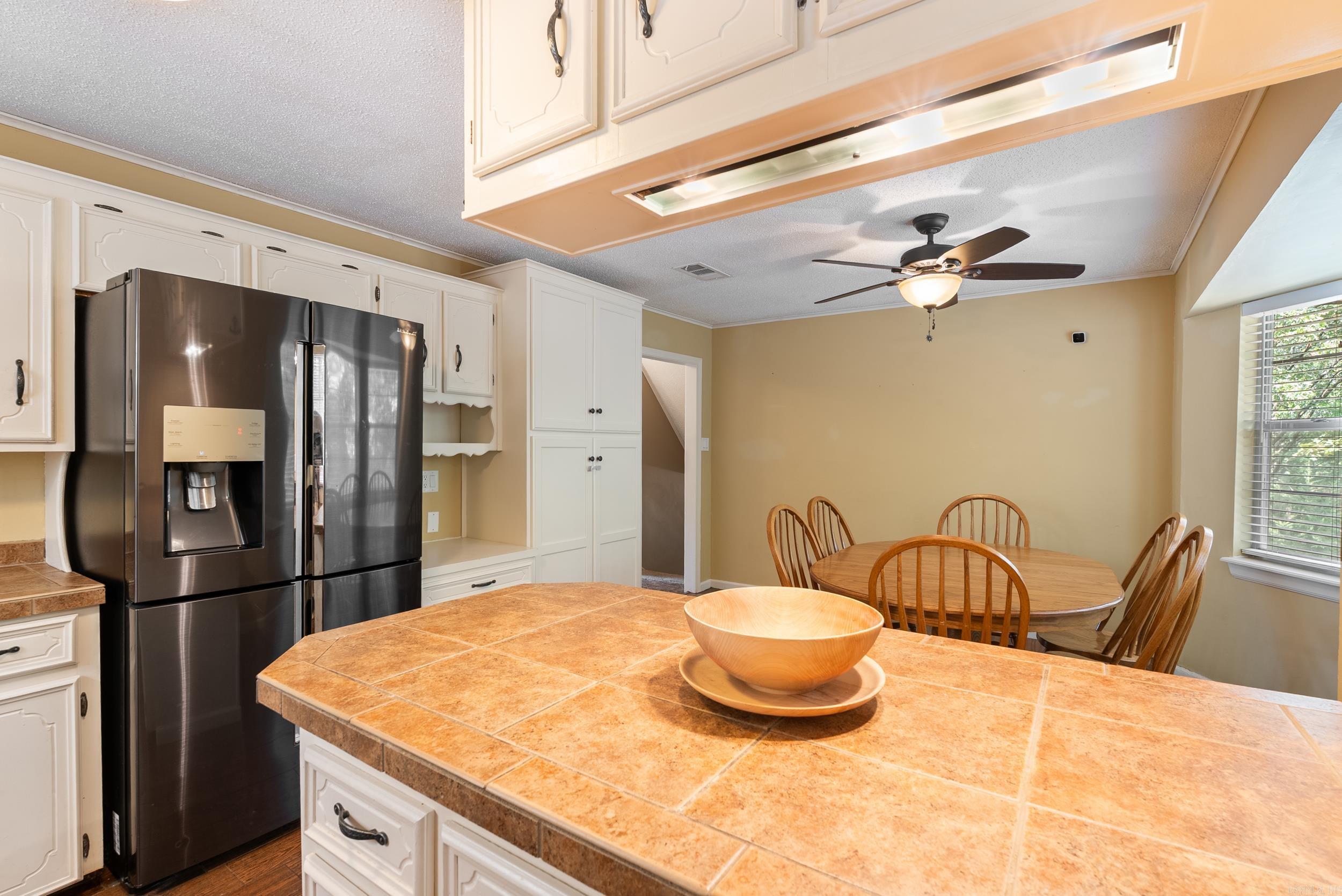 16 Rockledge  Maumelle, AR