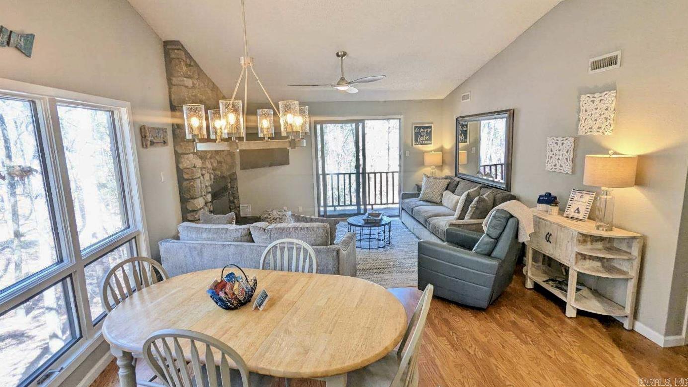 21 Pine Cove  Mount Ida, AR
