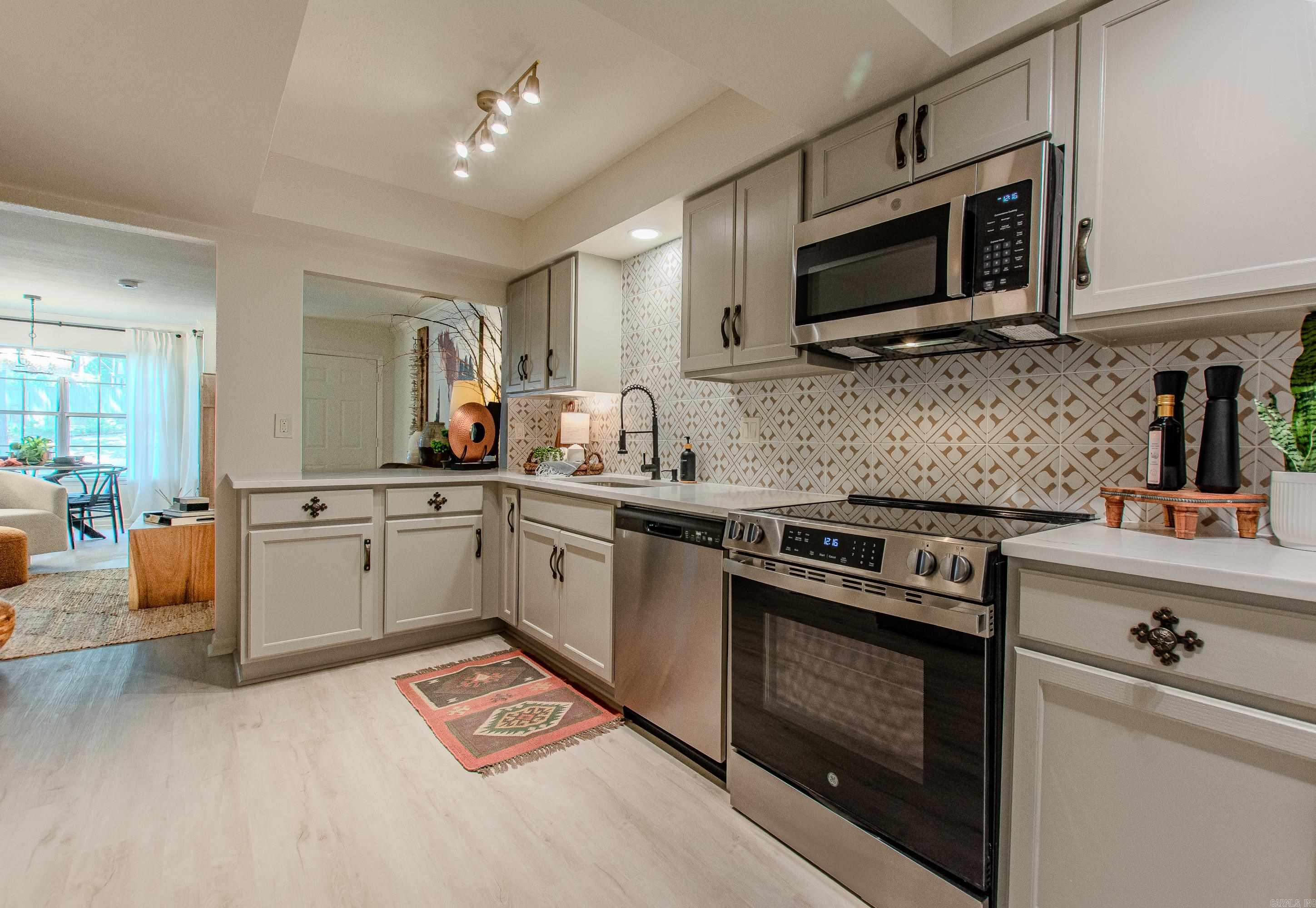 2221 Wentwood Valley Unit 47 Little Rock, AR