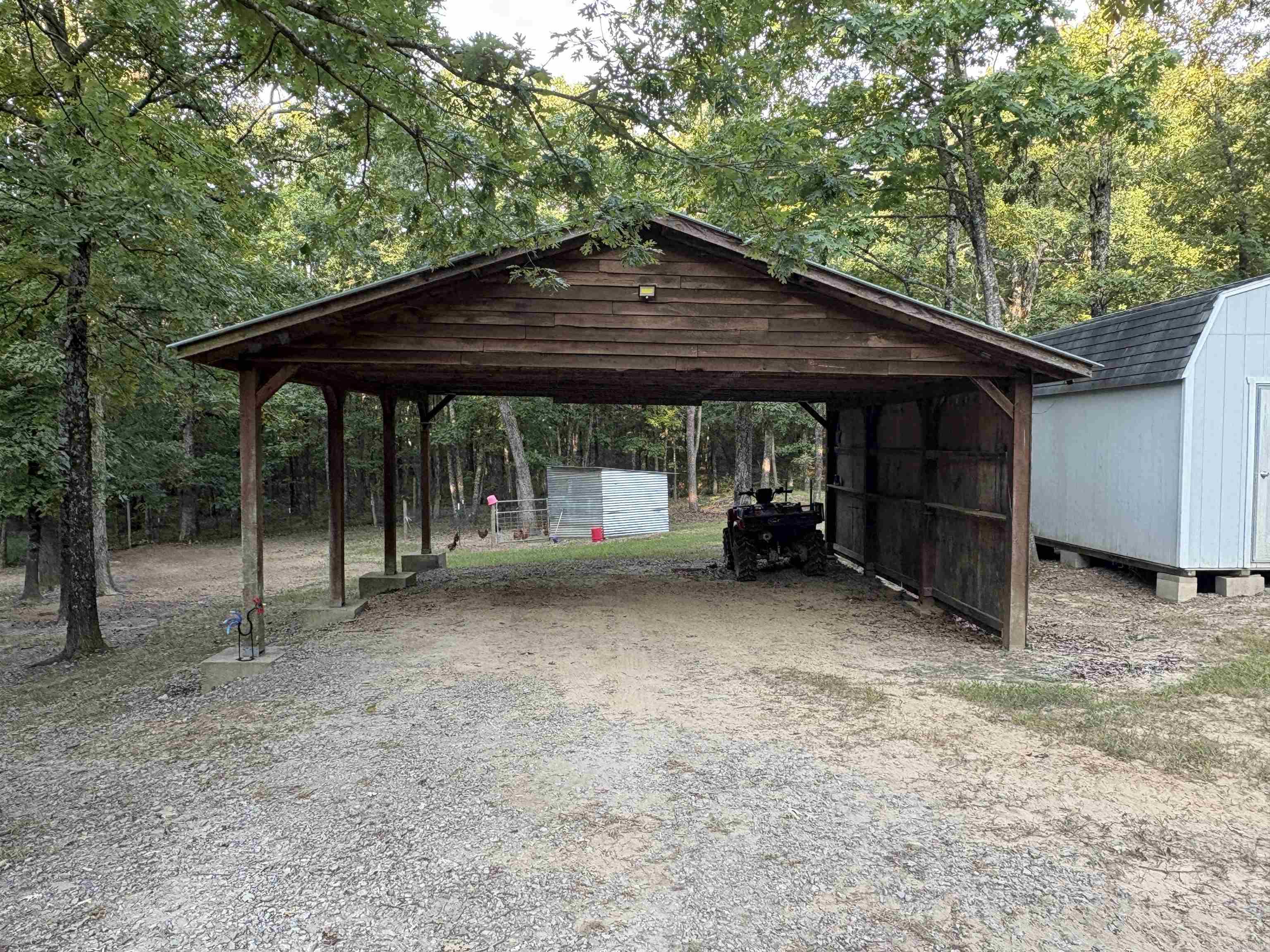 300 Peel  Locust Grove, AR