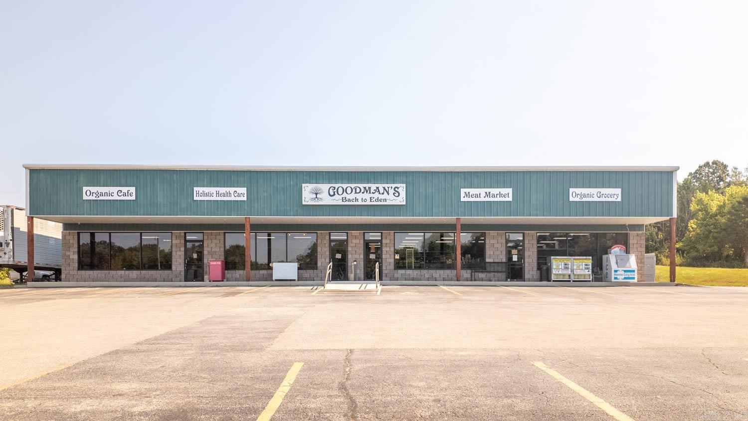 746 Highway 63 South  Mammoth Spring, AR