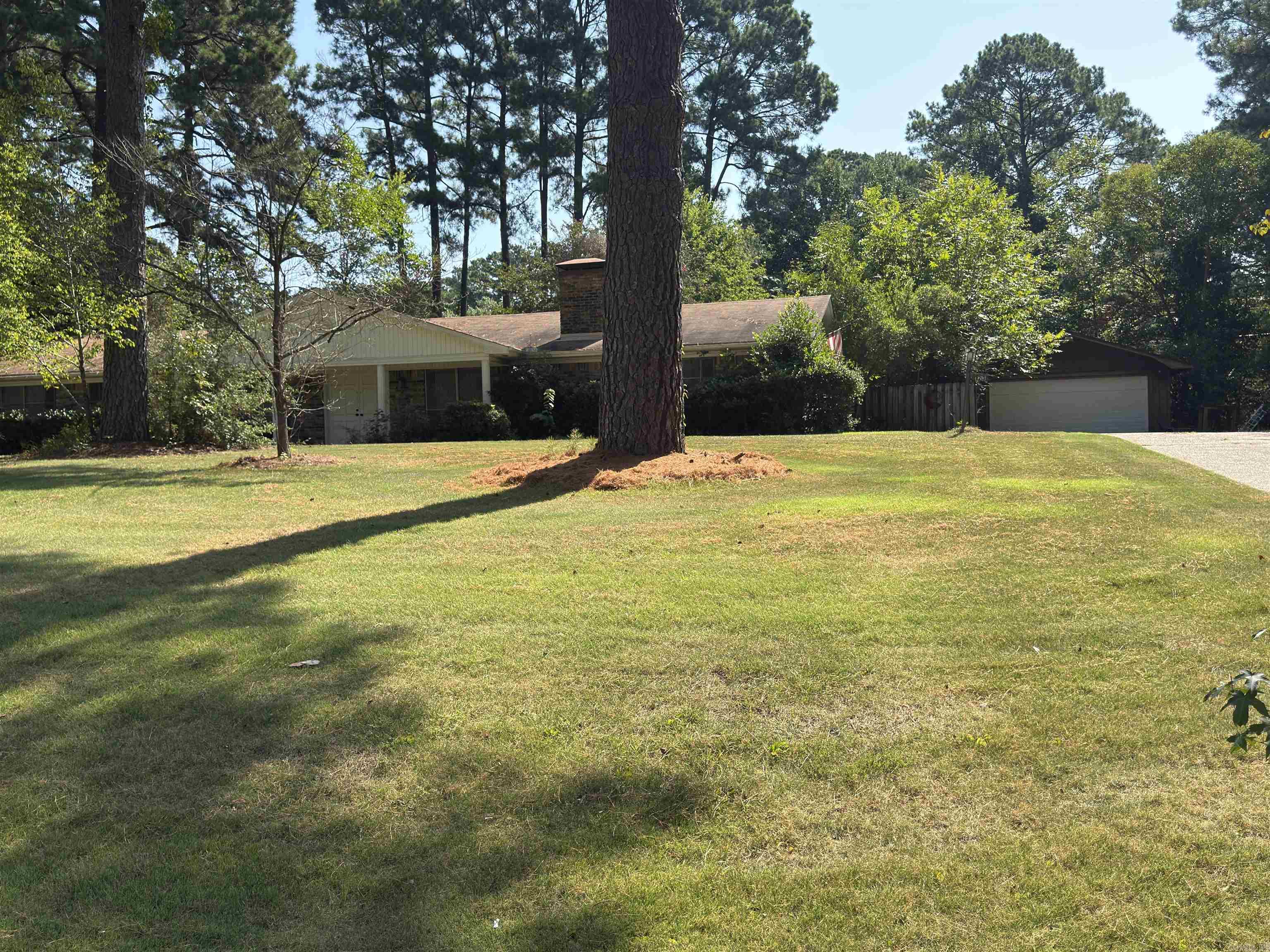 123 Berg Avenue  Camden, AR