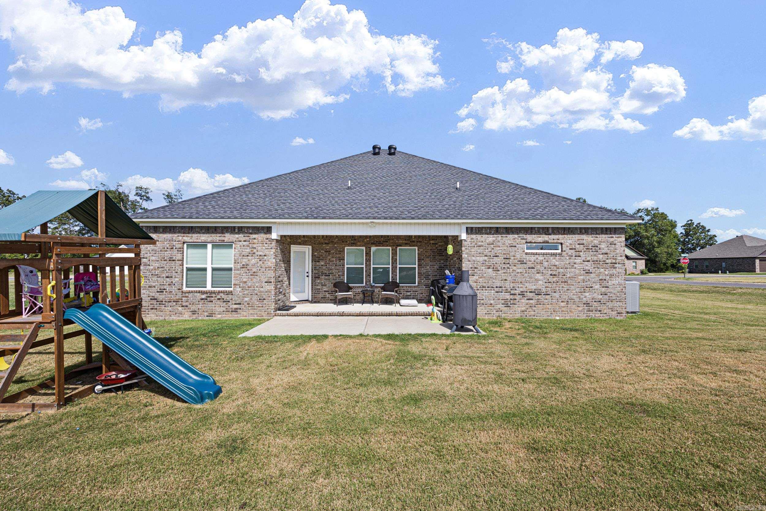 38 Sunset  Morrilton, AR