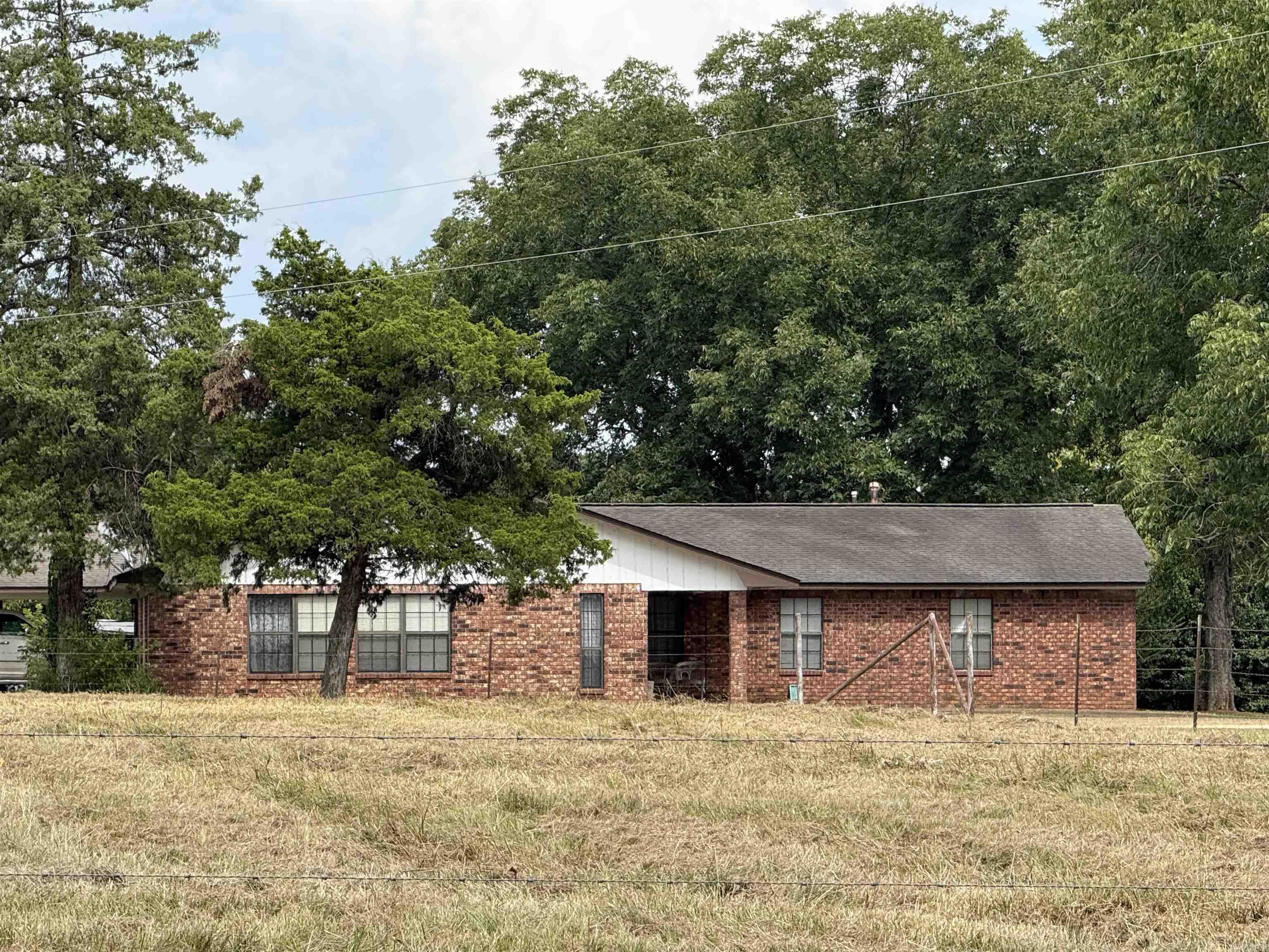 1652 Cornbridge  Nashville, AR