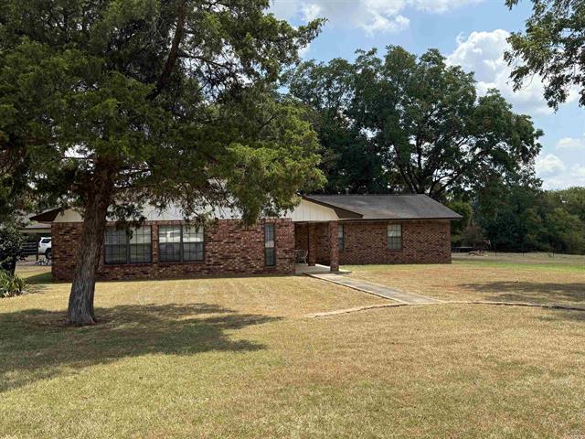 1652  Cornbridge  Nashville, AR