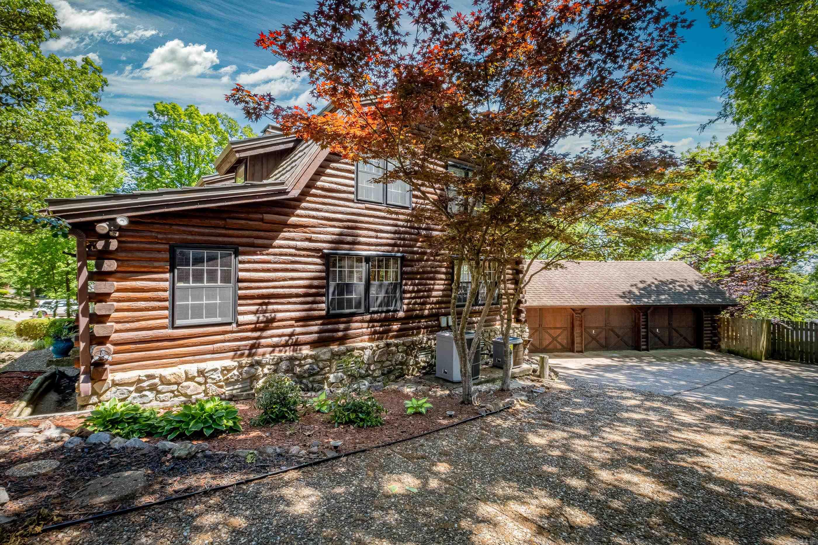 3614 Doral Drive Little Rock, AR 72212