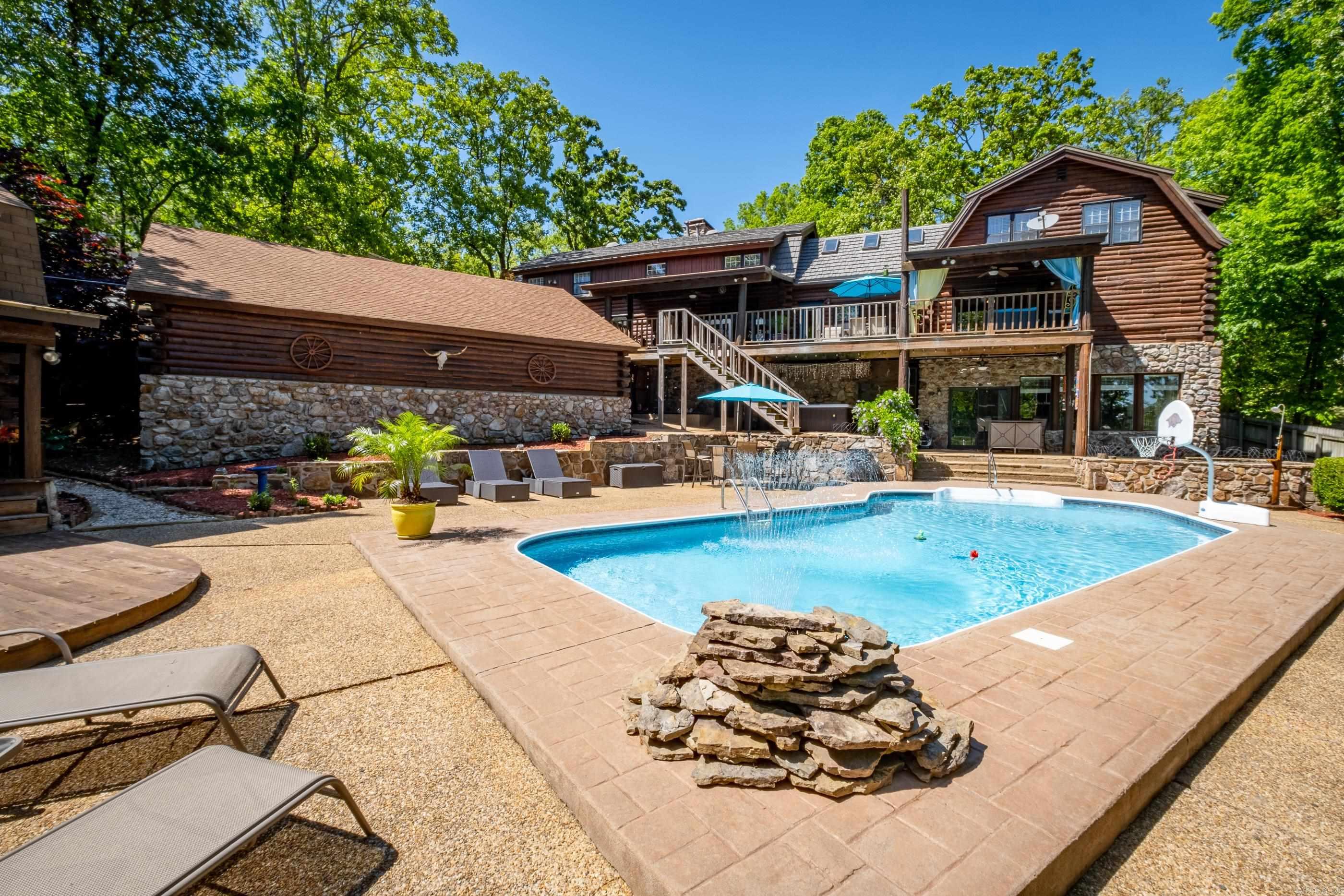 3614 Doral Drive Little Rock, AR 72212