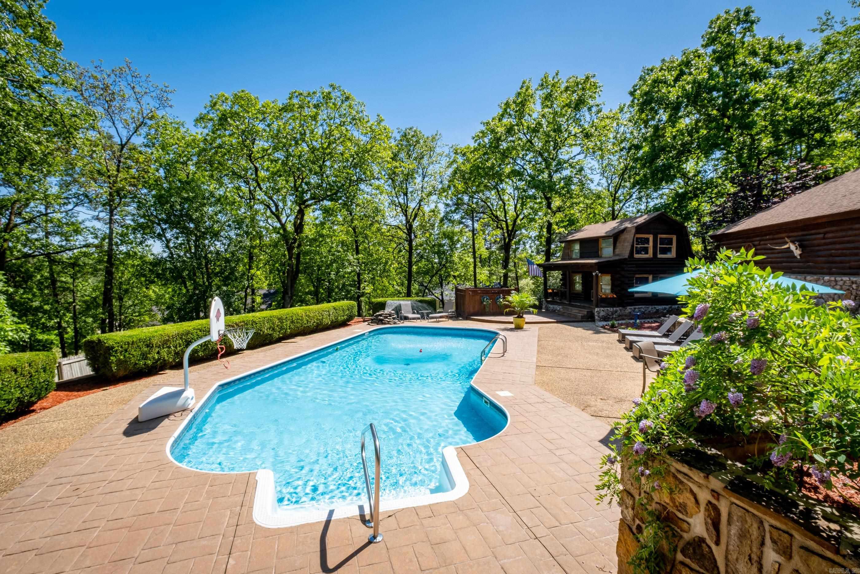 3614 Doral Drive Little Rock, AR 72212