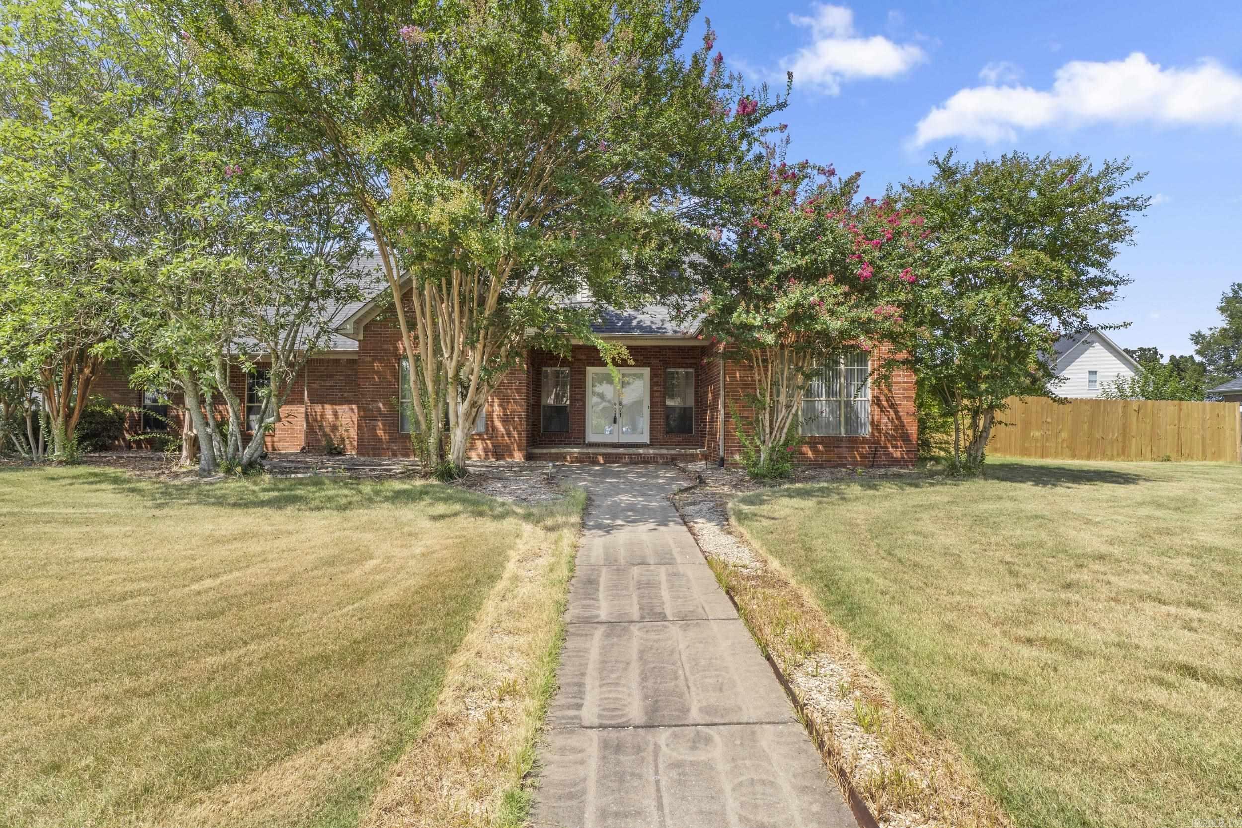930 Enderlin  Conway, AR