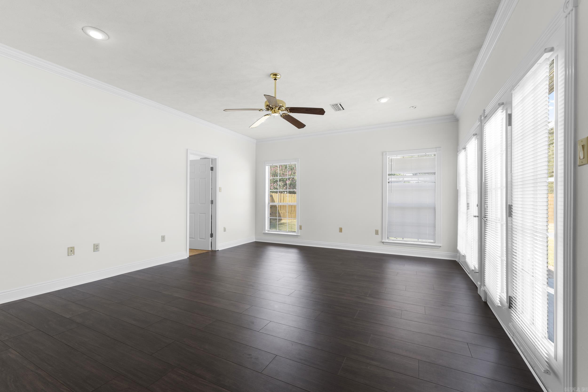 930 Enderlin  Conway, AR