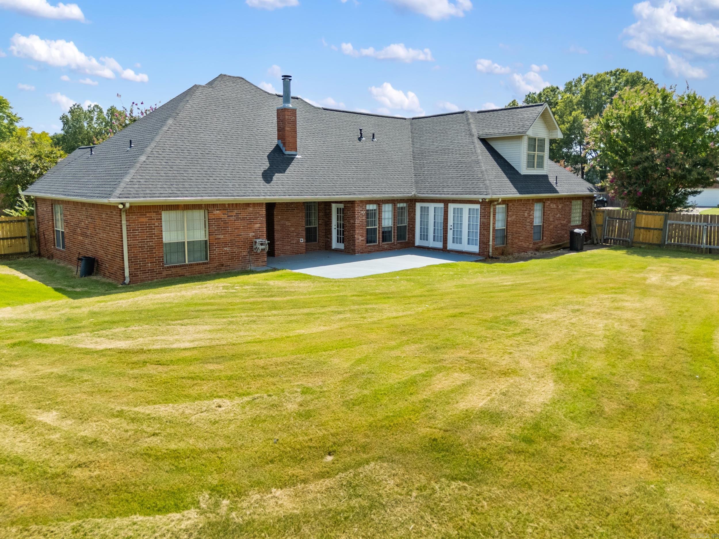 930 Enderlin  Conway, AR