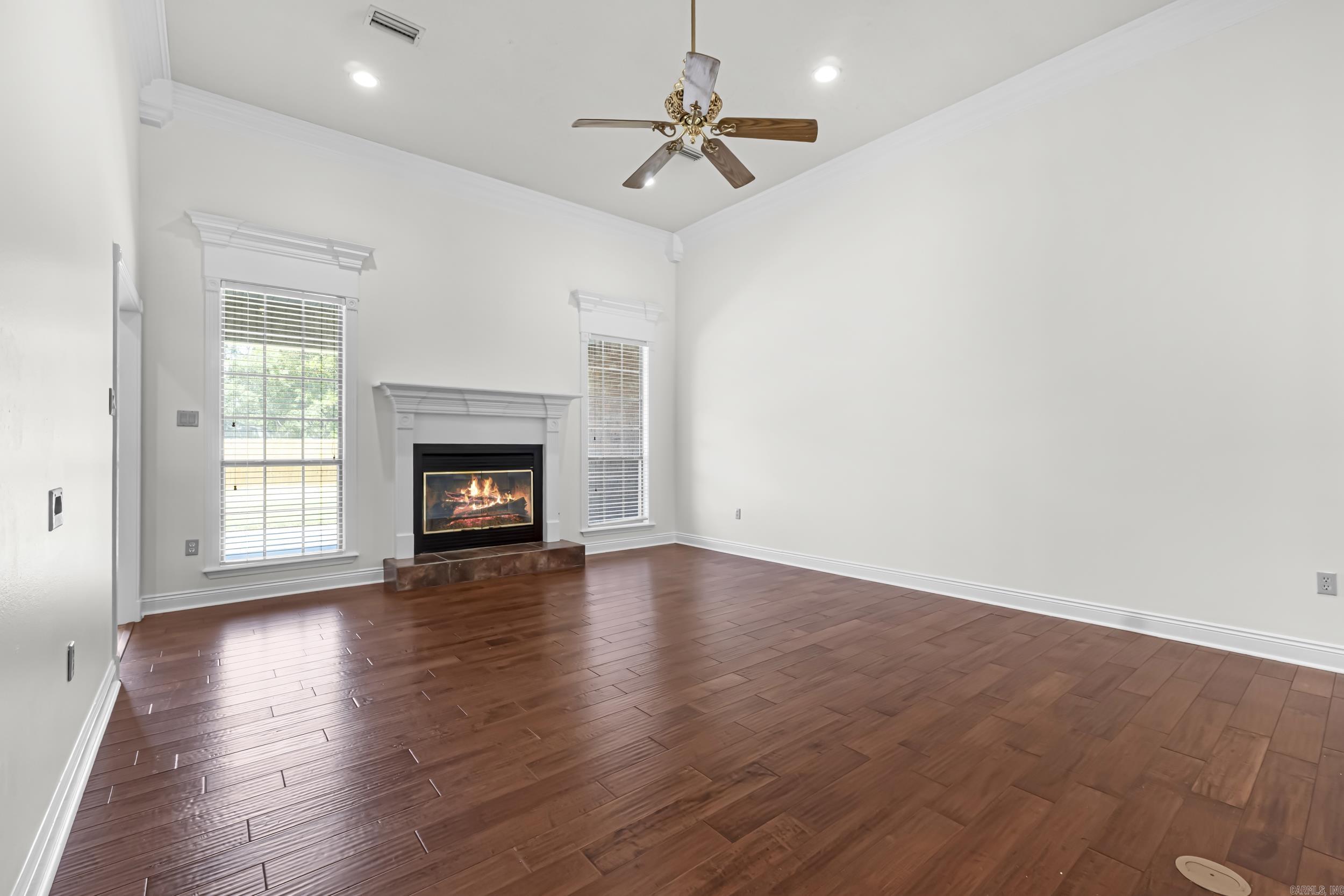930 Enderlin  Conway, AR